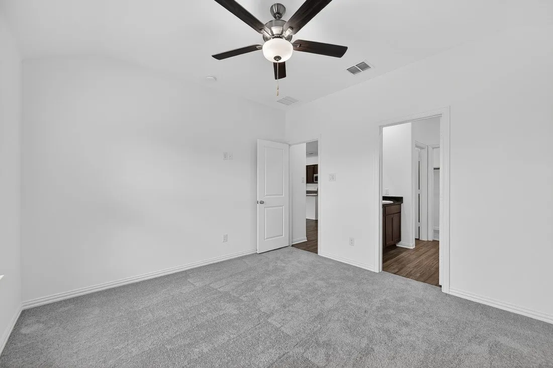2343 Buffalo Bayou Way ~ Ready Now!