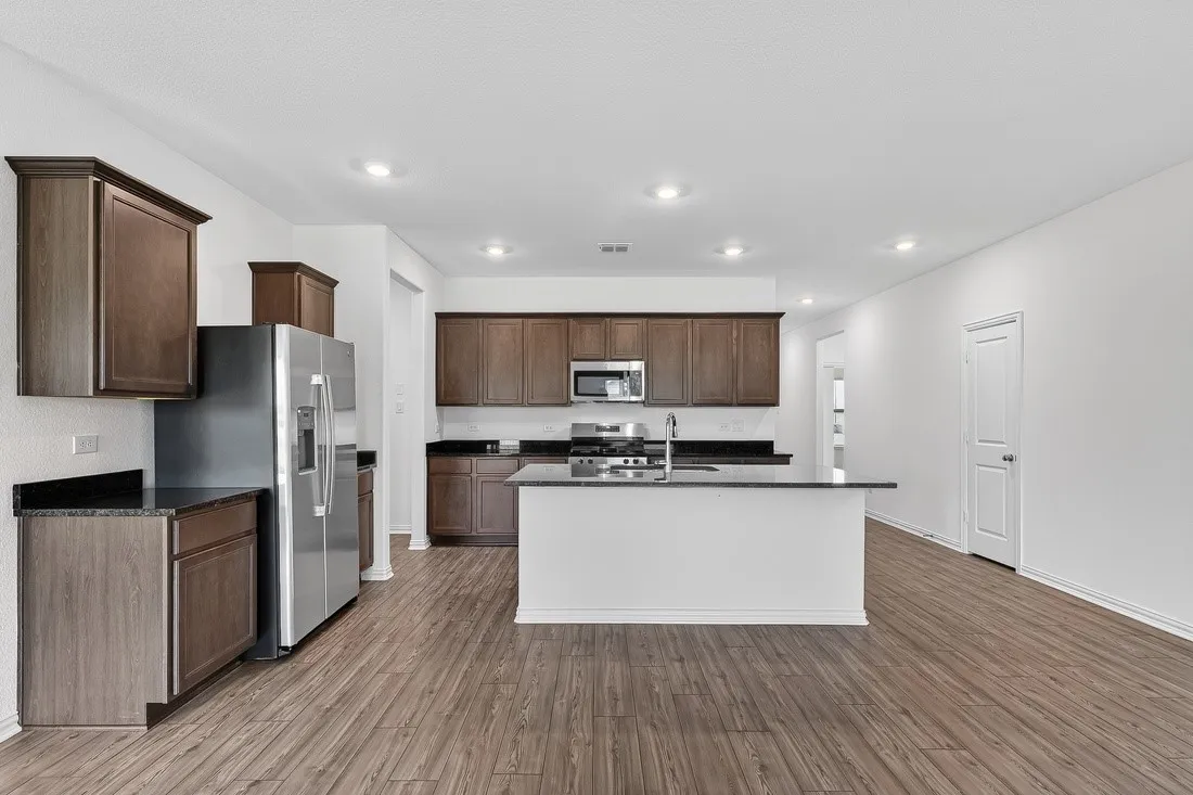 2343 Buffalo Bayou Way ~ Ready Now!
