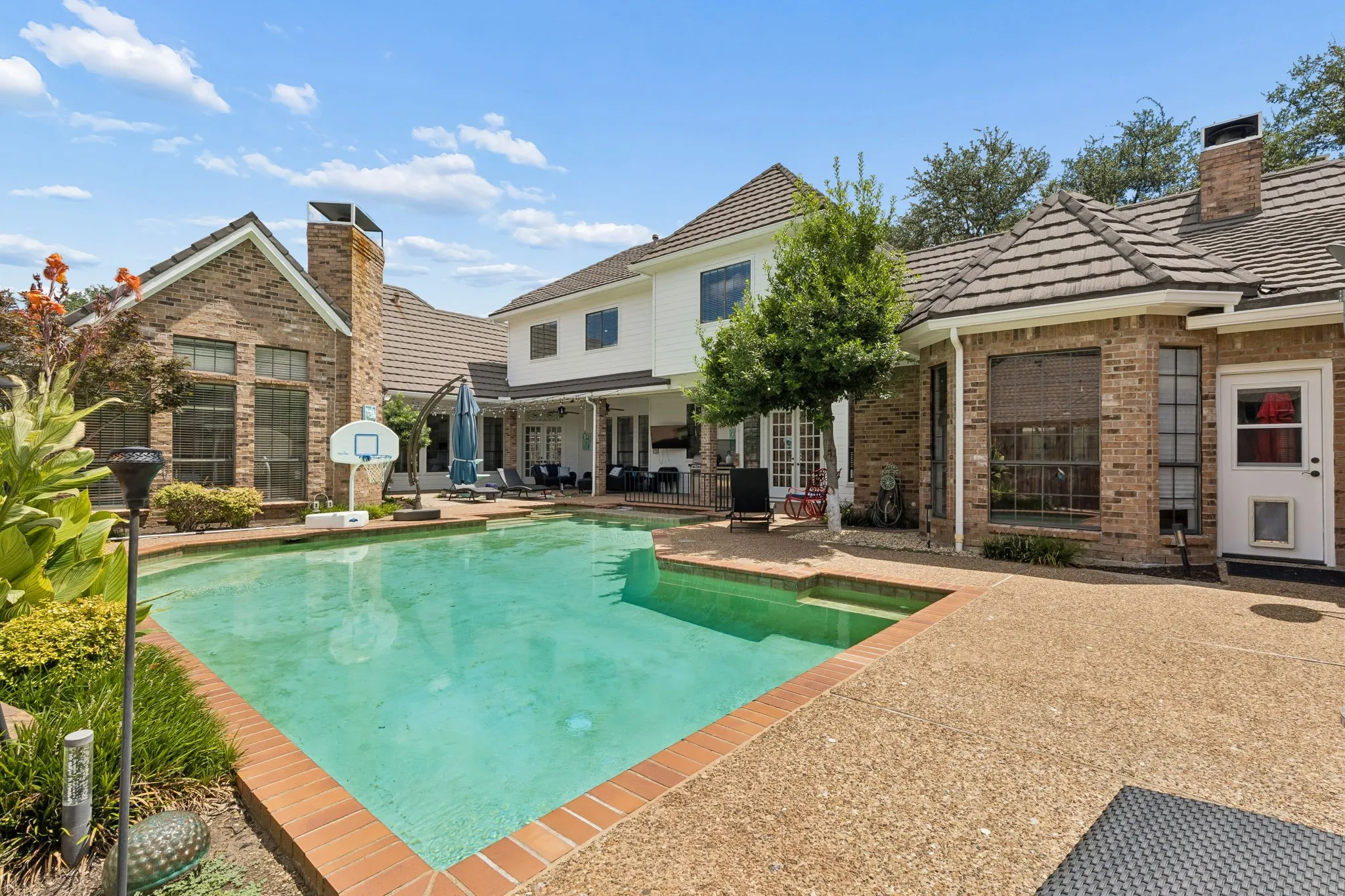 Single Family Residence For Sale in Collin County , 4624 Hallmark Drive, Plano, Texas 75024, 5 Bedroom, 4 Bathroom, 3 Garage spaces, 4,446 Sqft, built in 1986, Price $975,000, mls#21333913, Real Estate Agent in Plano, Homes For Sale in Collin county, Homes For Sale in Plano, Realtor in Plano Texas, Real Estate Brokerage Independent Realty Texas, Luminita Cordes Realtor