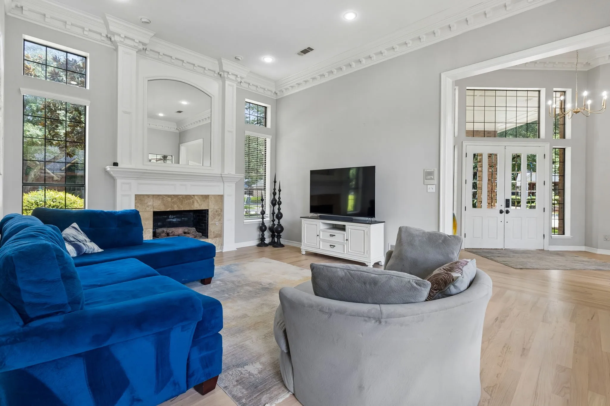 Single Family Residence For Sale in Collin County , 4624 Hallmark Drive, Plano, Texas 75024, 5 Bedroom, 4 Bathroom, 3 Garage spaces, 4,446 Sqft, built in 1986, Price $975,000, mls#21333913, Real Estate Agent in Plano, Homes For Sale in Collin county, Homes For Sale in Plano, Realtor in Plano Texas, Real Estate Brokerage Independent Realty Texas, Luminita Cordes Realtor