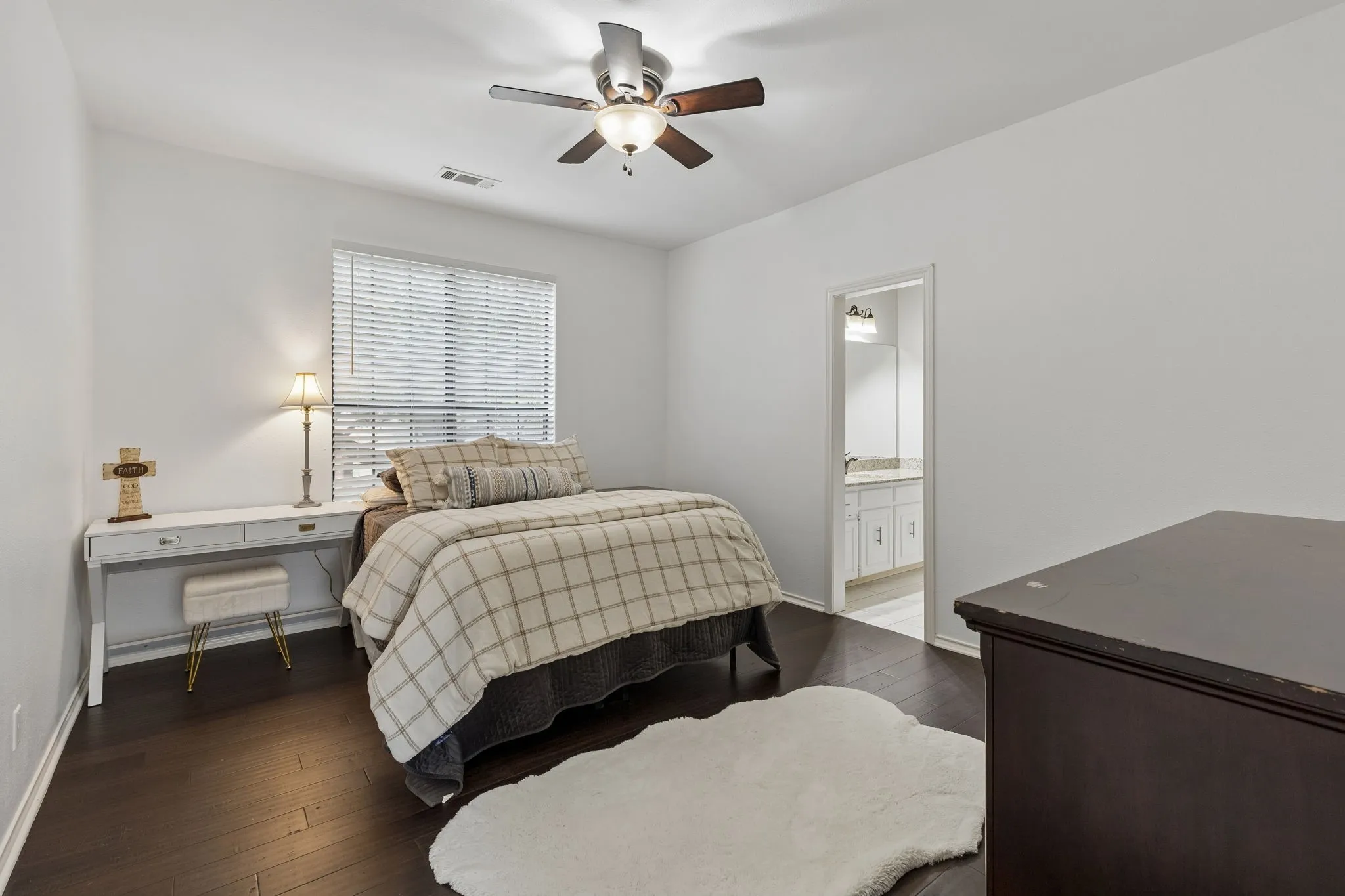 Single Family Residence For Sale in Collin County , 4624 Hallmark Drive, Plano, Texas 75024, 5 Bedroom, 4 Bathroom, 3 Garage spaces, 4,446 Sqft, built in 1986, Price $975,000, mls#21333913, Real Estate Agent in Plano, Homes For Sale in Collin county, Homes For Sale in Plano, Realtor in Plano Texas, Real Estate Brokerage Independent Realty Texas, Luminita Cordes Realtor