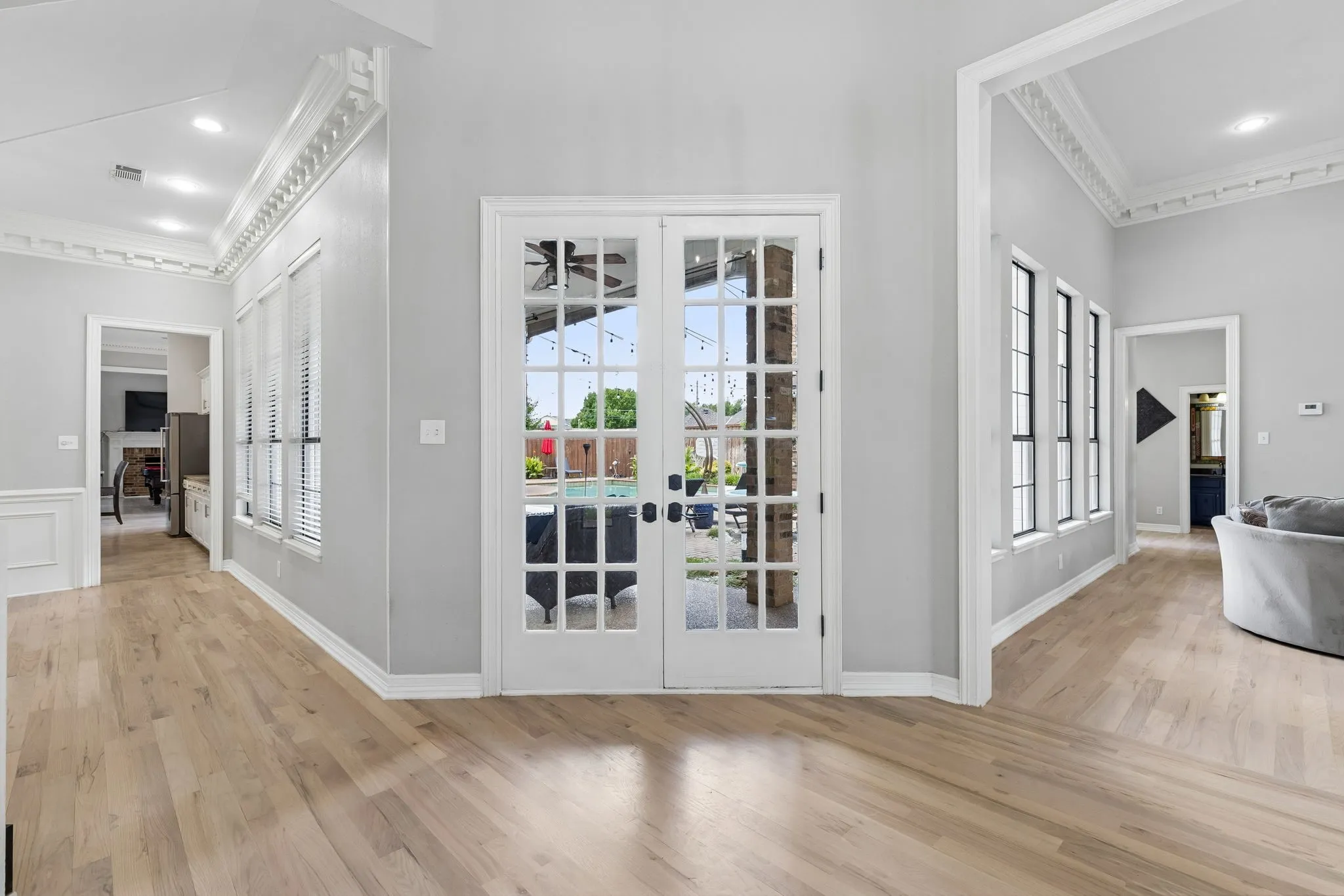 Single Family Residence For Sale in Collin County , 4624 Hallmark Drive, Plano, Texas 75024, 5 Bedroom, 4 Bathroom, 3 Garage spaces, 4,446 Sqft, built in 1986, Price $975,000, mls#21333913, Real Estate Agent in Plano, Homes For Sale in Collin county, Homes For Sale in Plano, Realtor in Plano Texas, Real Estate Brokerage Independent Realty Texas, Luminita Cordes Realtor
