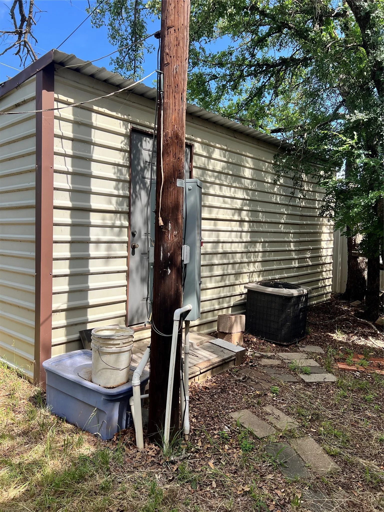 Storage shed
