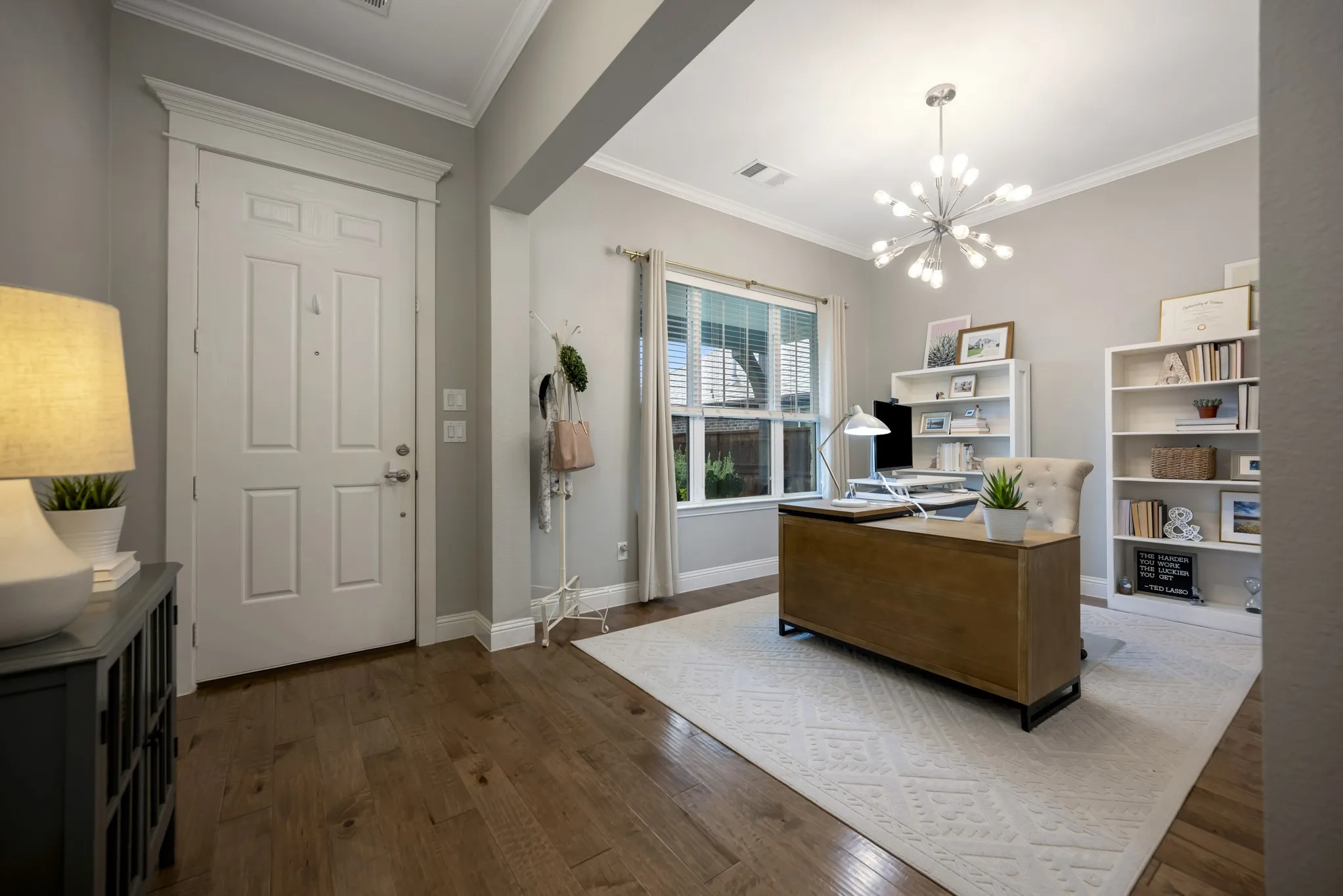 Single Family Residence For Sale in Tarrant County , 608 Bridgewater Road, Fort Worth, Texas 76131, 3 Bedroom, 2 Bathroom, 2 Garage spaces, 2,168 Sqft, built in 2018, mls#21332976, Real Estate Agent in Fort Worth, Homes For Sale in Tarrant county, Homes For Sale in Fort Worth, Realtor in Fort Worth Texas, Real Estate Brokerage Independent Realty Texas, Luminita Cordes Realtor