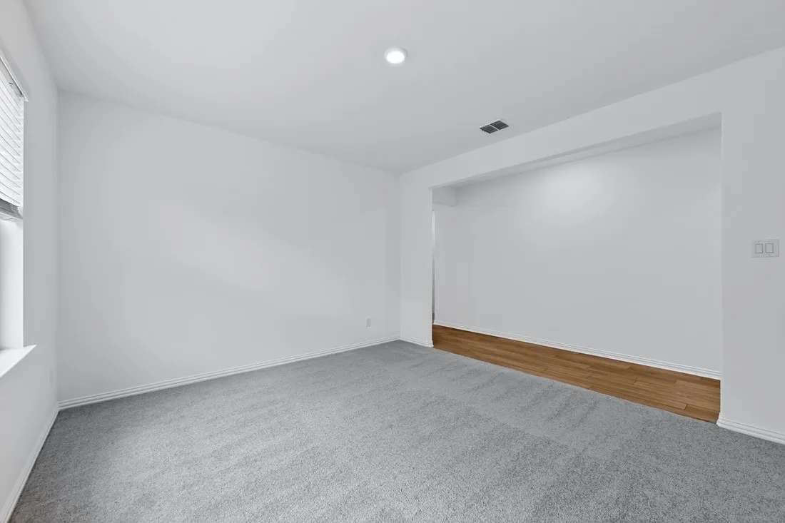 2337 Buffalo Bayou Way ~ Ready Now!