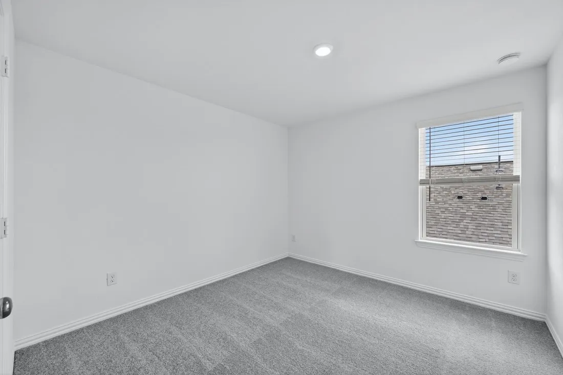 2337 Buffalo Bayou Way ~ Ready Now!