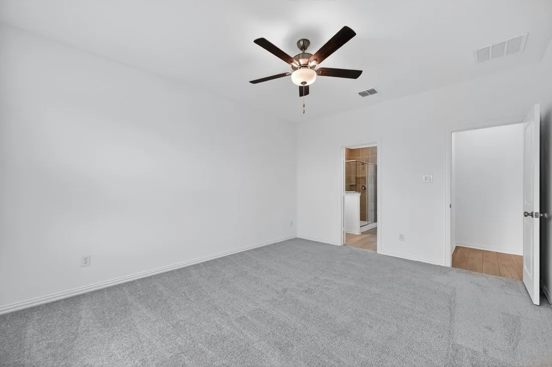 2337 Buffalo Bayou Way ~ Ready Now!