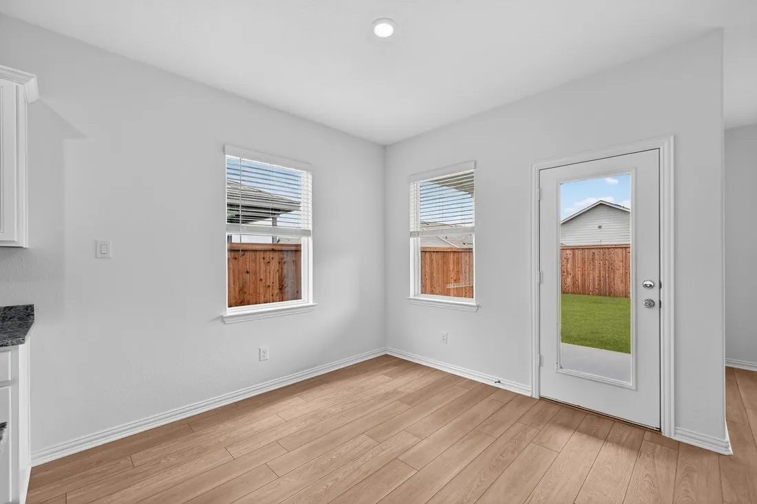 2337 Buffalo Bayou Way ~ Ready Now!