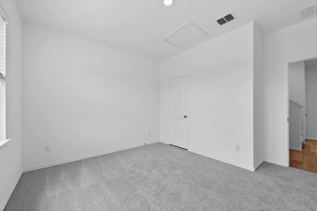 2337 Buffalo Bayou Way ~ Ready Now!