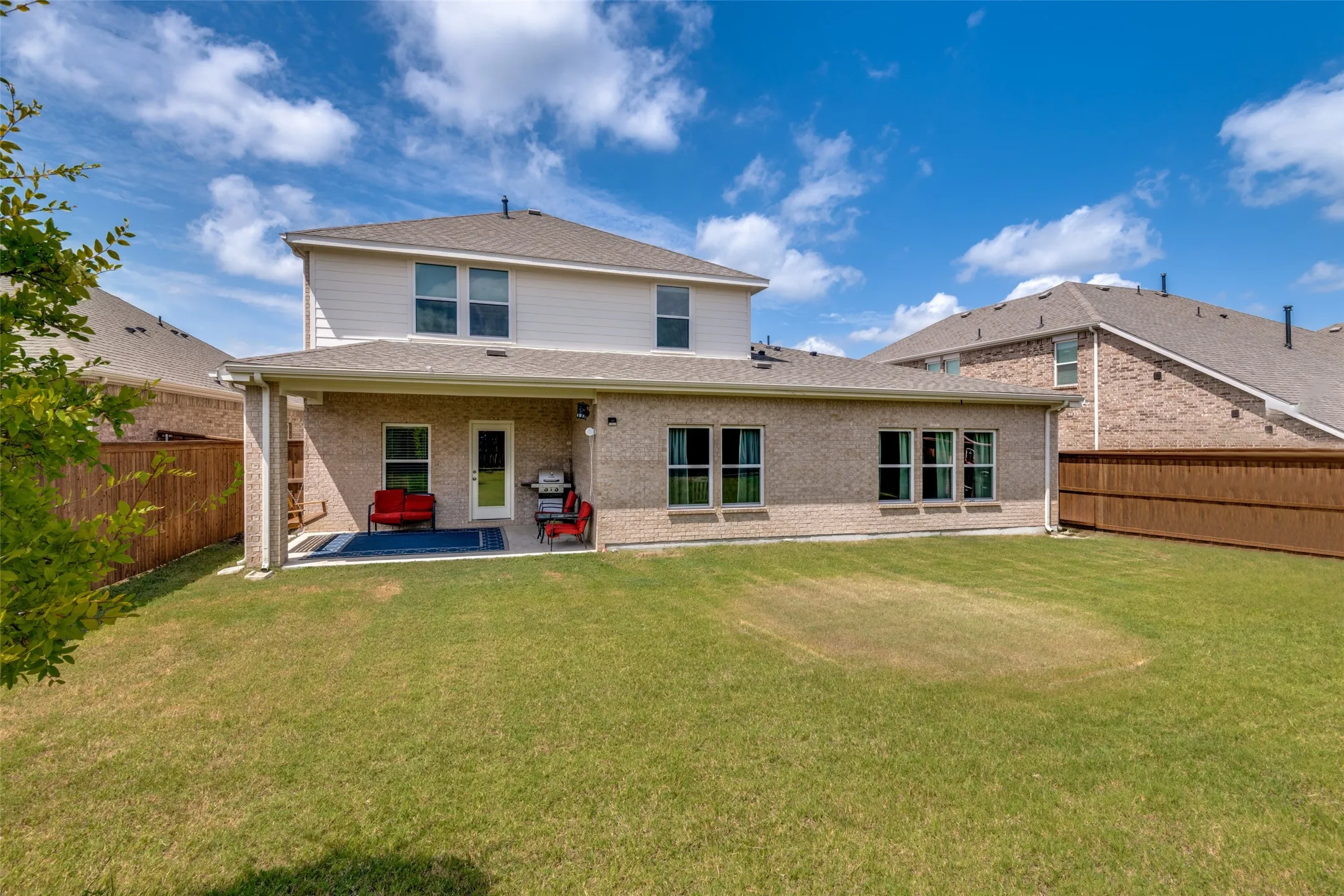 Single Family Residence For Sale in Kaufman County , 660 Cari Lane, Forney, Texas 75126, 4 Bedroom, 4 Bathroom, 3 Garage spaces, 3,353 Sqft, built in 2023, mls#21332625, Real Estate Agent in Forney, Homes For Sale in Kaufman county, Homes For Sale in Forney, Realtor in Forney Texas, Real Estate Brokerage Independent Realty Texas, Luminita Cordes Realtor