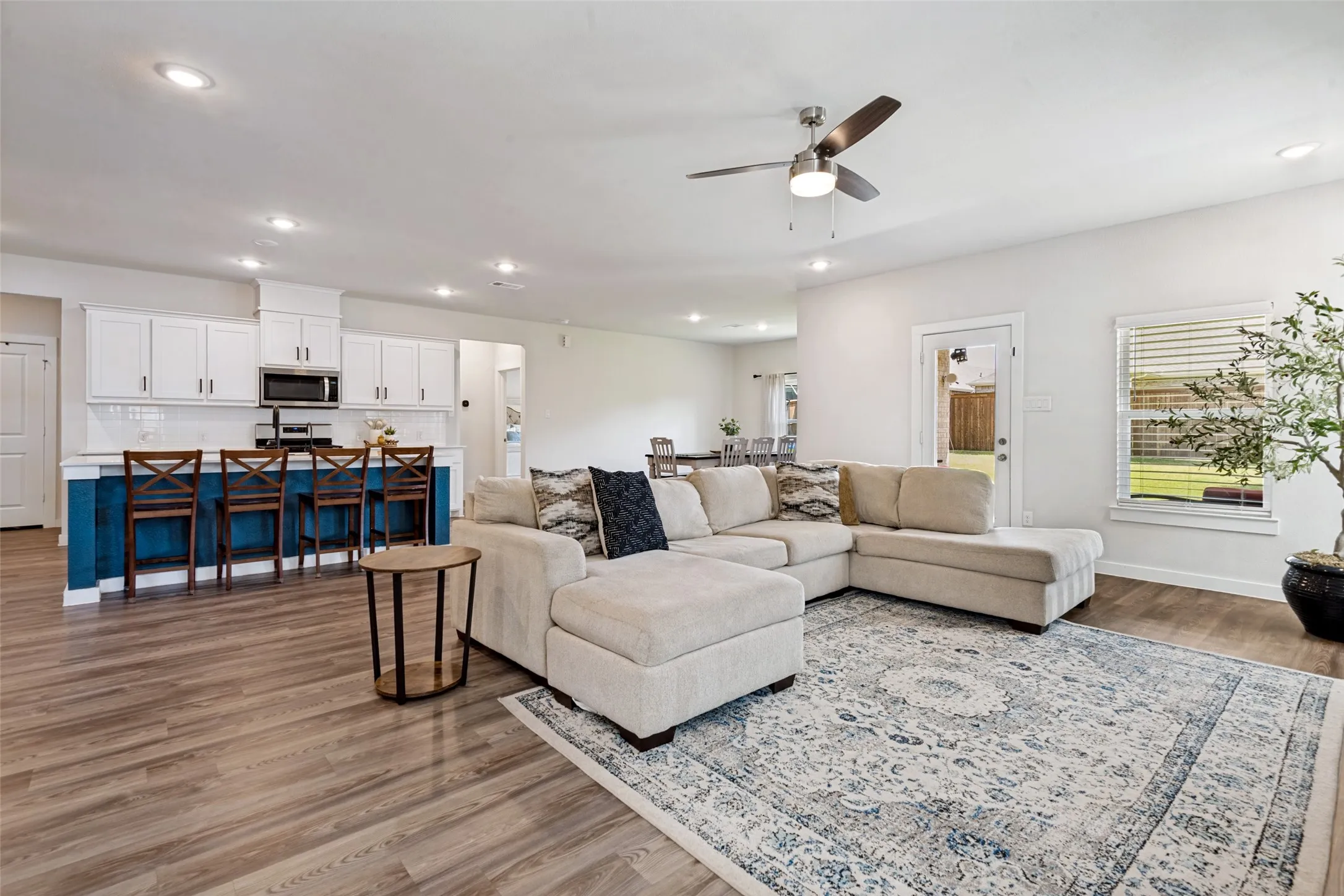 Single Family Residence For Sale in Kaufman County , 660 Cari Lane, Forney, Texas 75126, 4 Bedroom, 4 Bathroom, 3 Garage spaces, 3,353 Sqft, built in 2023, mls#21332625, Real Estate Agent in Forney, Homes For Sale in Kaufman county, Homes For Sale in Forney, Realtor in Forney Texas, Real Estate Brokerage Independent Realty Texas, Luminita Cordes Realtor