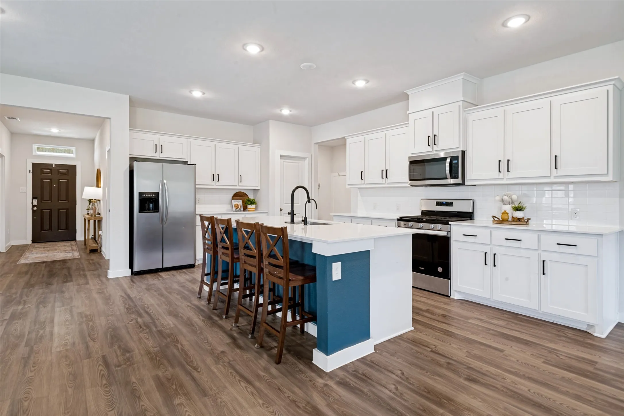 Single Family Residence For Sale in Kaufman County , 660 Cari Lane, Forney, Texas 75126, 4 Bedroom, 4 Bathroom, 3 Garage spaces, 3,353 Sqft, built in 2023, mls#21332625, Real Estate Agent in Forney, Homes For Sale in Kaufman county, Homes For Sale in Forney, Realtor in Forney Texas, Real Estate Brokerage Independent Realty Texas, Luminita Cordes Realtor
