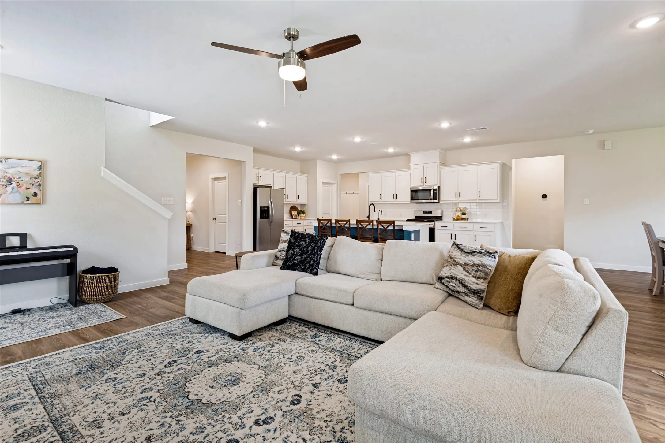 Single Family Residence For Sale in Kaufman County , 660 Cari Lane, Forney, Texas 75126, 4 Bedroom, 4 Bathroom, 3 Garage spaces, 3,353 Sqft, built in 2023, mls#21332625, Real Estate Agent in Forney, Homes For Sale in Kaufman county, Homes For Sale in Forney, Realtor in Forney Texas, Real Estate Brokerage Independent Realty Texas, Luminita Cordes Realtor