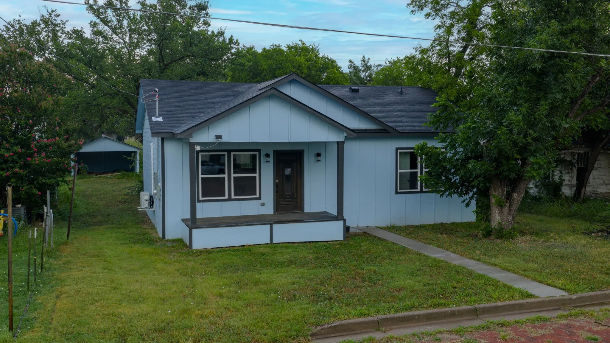 Single Family Residence For Sale in Eastland County , 319 E Main Street, Ranger, Texas 76470, 3 Bedroom, 2 Bathroom, Garage spaces, 1,124 Sqft, built in 2026, mls#21333978, Real Estate Agent in Ranger, Homes For Sale in Eastland county, Homes For Sale in Ranger, Realtor in Ranger Texas, Real Estate Brokerage Independent Realty Texas, Luminita Cordes Realtor