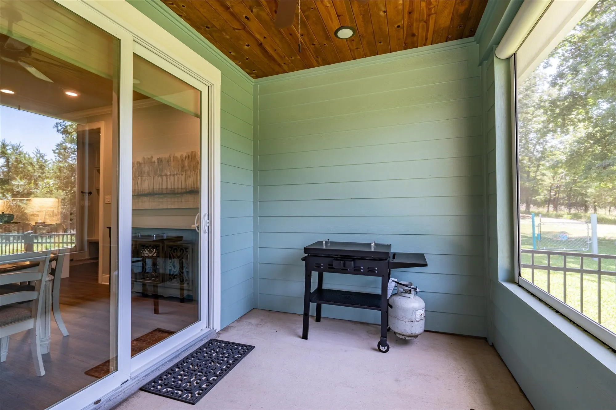 Screened in porch.