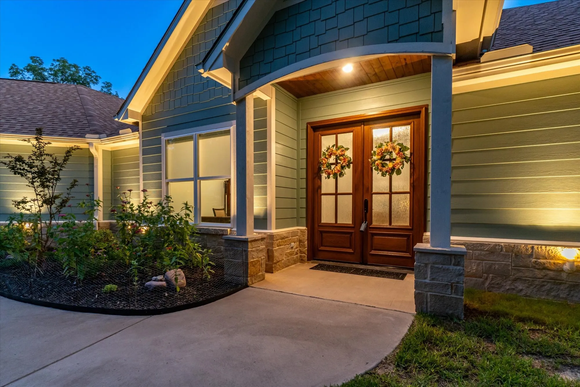 Single Family Residence For Sale in Henderson County , 9006 Fallow Run, Larue, Texas 75770, 3 Bedroom, 2 Bathroom, 3 Garage spaces, 2,014 Sqft, built in 2023, Price $729,900, mls#21332019, Real Estate Agent in Larue, Homes For Sale in Henderson county, Homes For Sale in Larue, Realtor in Larue Texas, Real Estate Brokerage Independent Realty Texas, Luminita Cordes Realtor