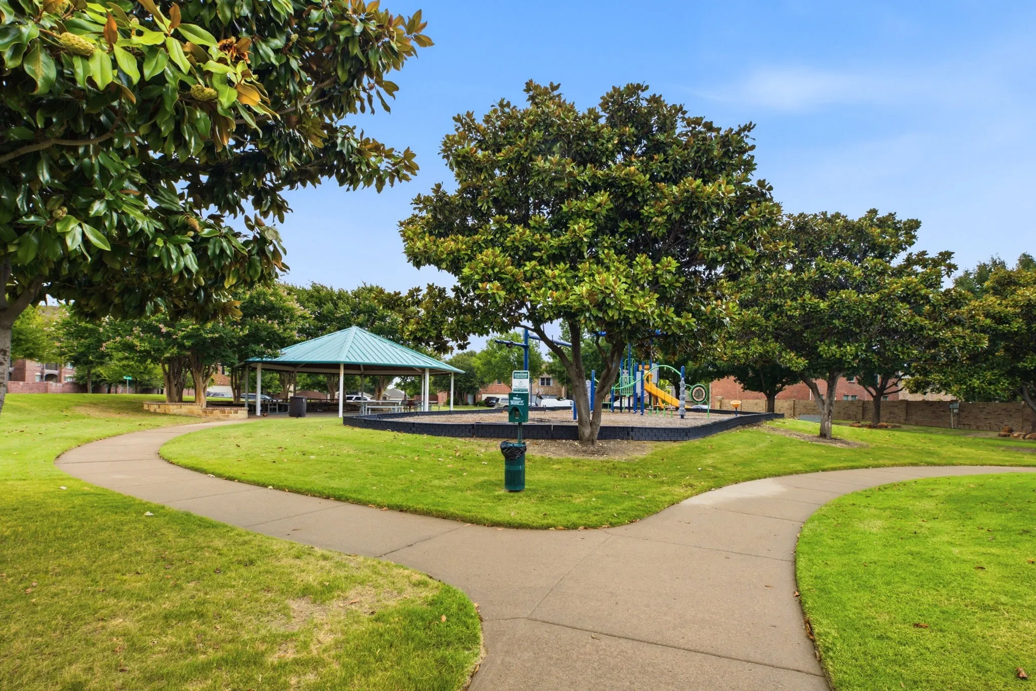 Walking distance to park