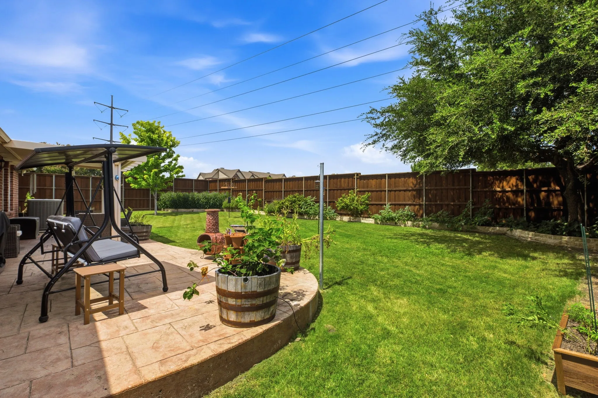 Single Family Residence For Sale in Collin County , 12932 Pearson Drive, Frisco, Texas 75035, 4 Bedroom, 2 Bathroom, 2 Garage spaces, 2,064 Sqft, built in 2004, mls#21333661, Real Estate Agent in Frisco, Homes For Sale in Collin county, Homes For Sale in Frisco, Realtor in Frisco Texas, Real Estate Brokerage Independent Realty Texas, Luminita Cordes Realtor