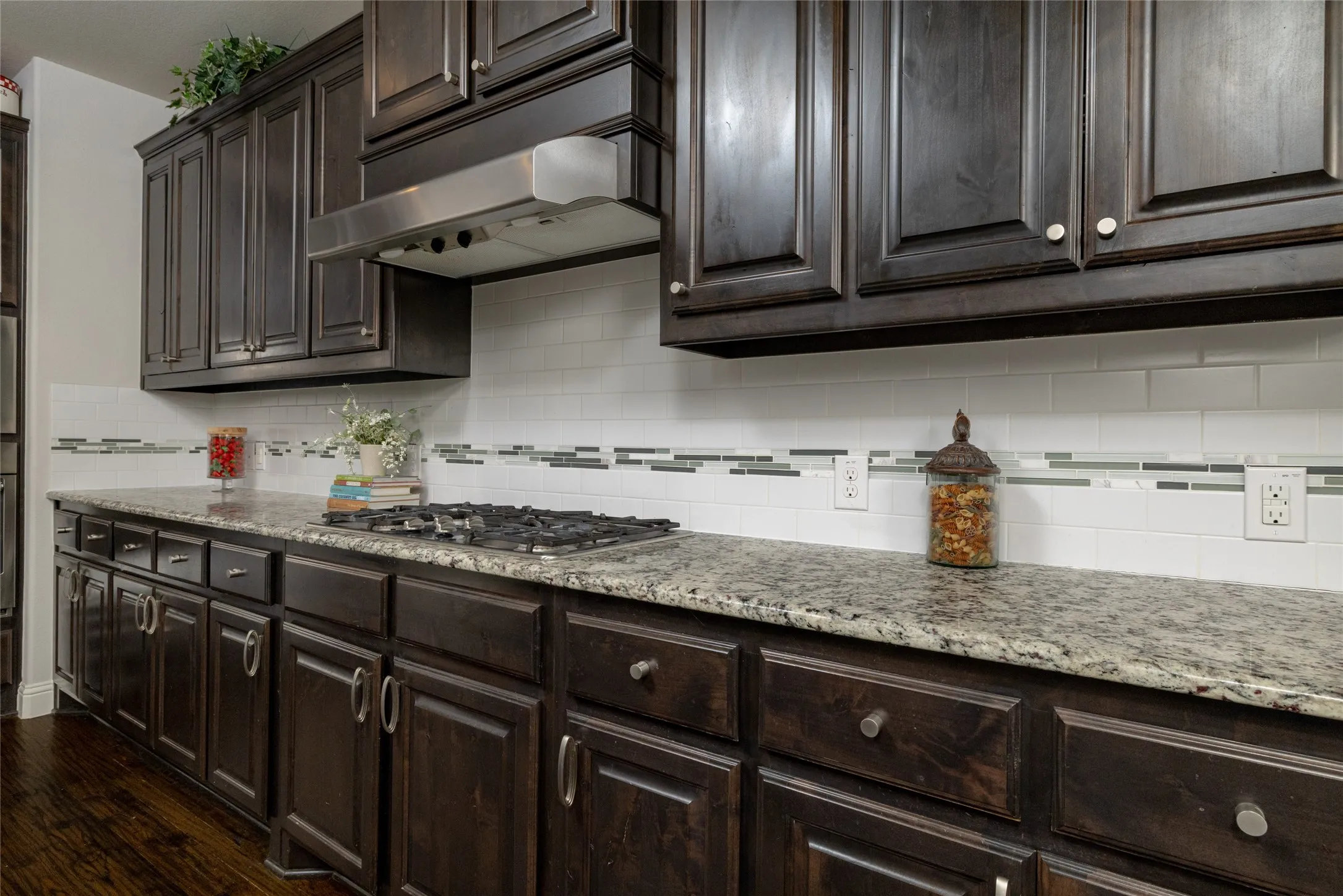 Single Family Residence For Sale in Denton County , 955 Champions Way, Roanoke, Texas 76262, 5 Bedroom, 4 Bathroom, 2 Garage spaces, 4,024 Sqft, built in 2013, mls#21332722, Real Estate Agent in Roanoke, Homes For Sale in Denton county, Homes For Sale in Roanoke, Realtor in Roanoke Texas, Real Estate Brokerage Independent Realty Texas, Luminita Cordes Realtor