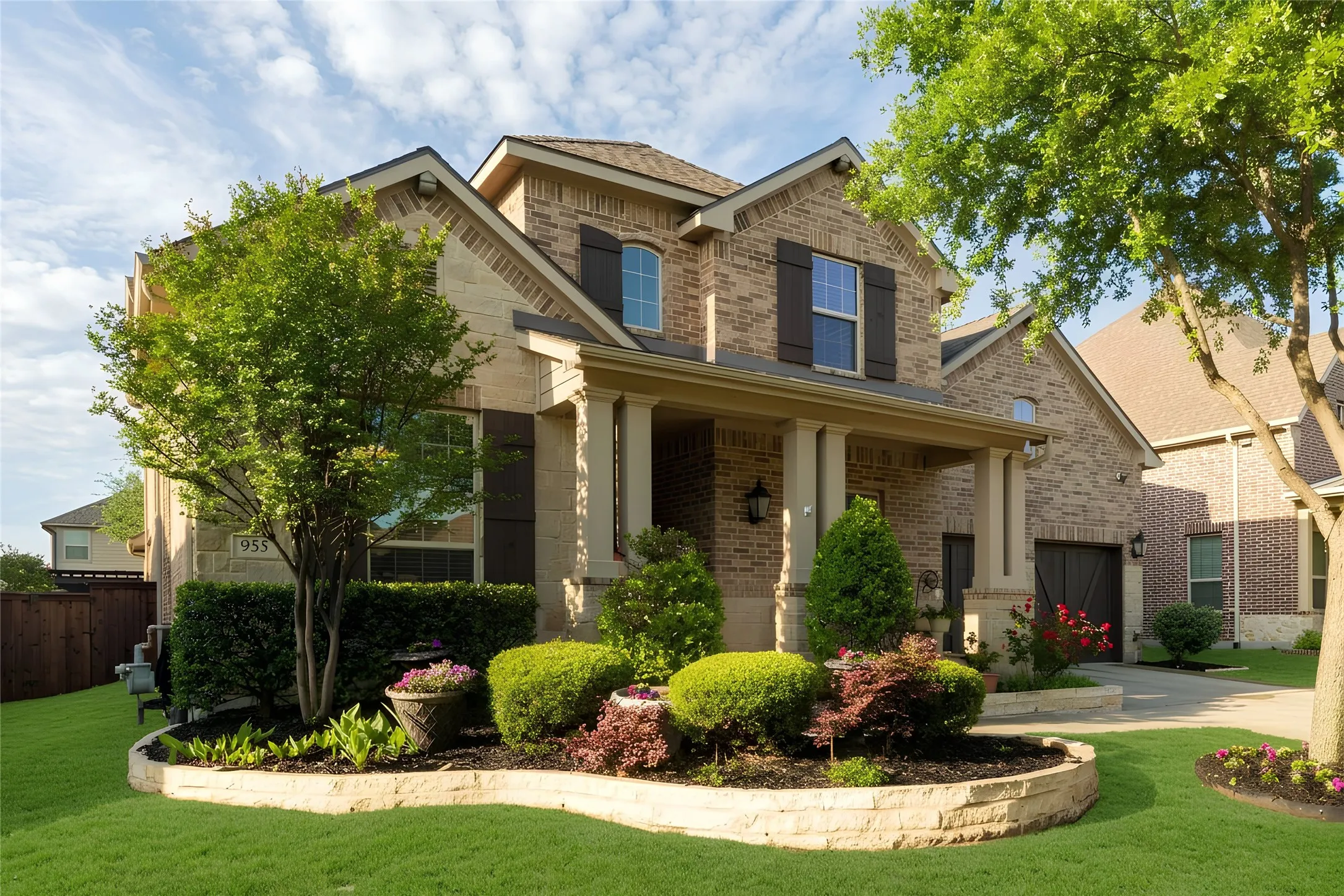 Single Family Residence For Sale in Denton County , 955 Champions Way, Roanoke, Texas 76262, 5 Bedroom, 4 Bathroom, 2 Garage spaces, 4,024 Sqft, built in 2013, mls#21332722, Real Estate Agent in Roanoke, Homes For Sale in Denton county, Homes For Sale in Roanoke, Realtor in Roanoke Texas, Real Estate Brokerage Independent Realty Texas, Luminita Cordes Realtor