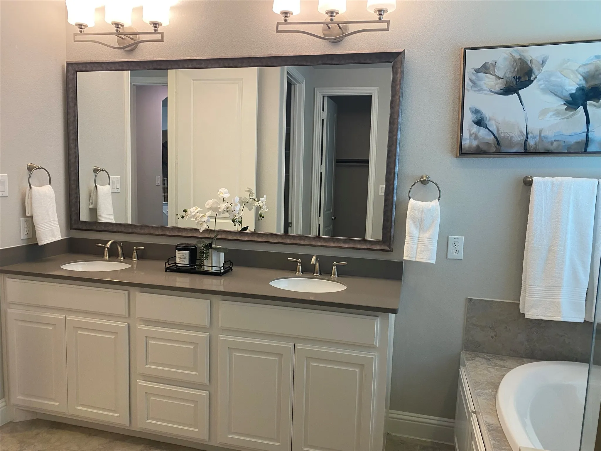 Single Family Residence For Sale in Tarrant County , 9932 Haversham Drive, Fort Worth, Texas 76131, 4 Bedroom, 3 Bathroom, 2 Garage spaces, 2,600 Sqft, built in 2016, mls#21333816, Real Estate Agent in Fort Worth, Homes For Sale in Tarrant county, Homes For Sale in Fort Worth, Realtor in Fort Worth Texas, Real Estate Brokerage Independent Realty Texas, Luminita Cordes Realtor