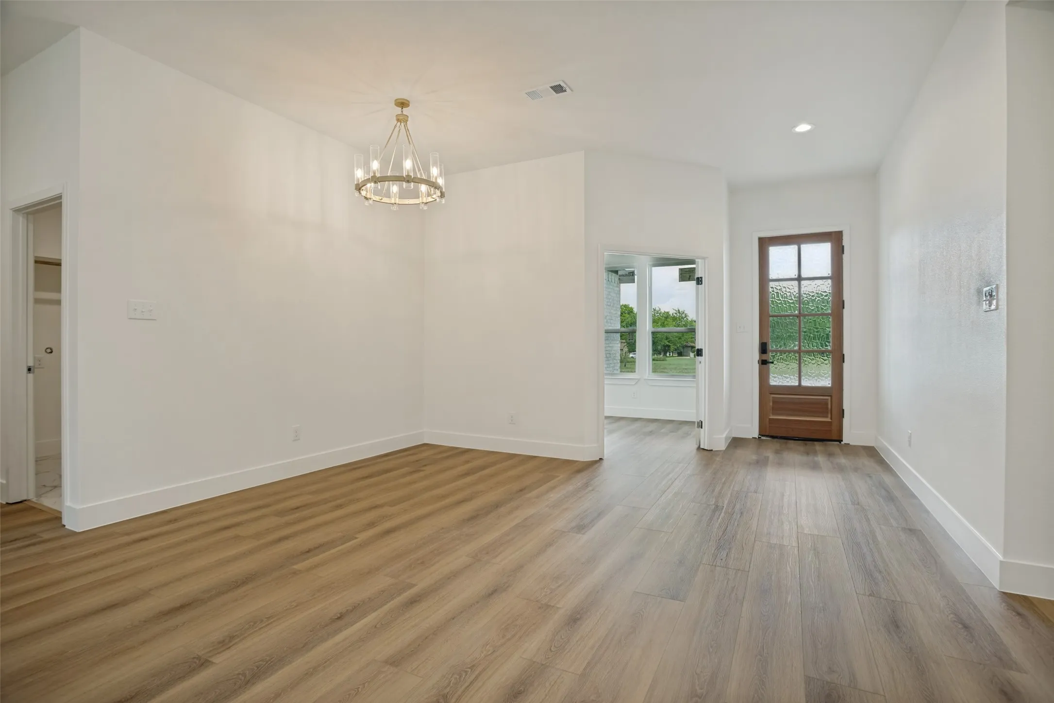 Single Family Residence For Sale in Fannin County , 2013 Bois D Arc Drive, Bonham, Texas 75418, 4 Bedroom, 3 Bathroom, 2 Garage spaces, 2,225 Sqft, built in 2026, mls#21332752, Real Estate Agent in Bonham, Homes For Sale in Fannin county, Homes For Sale in Bonham, Realtor in Bonham Texas, Real Estate Brokerage Independent Realty Texas, Luminita Cordes Realtor