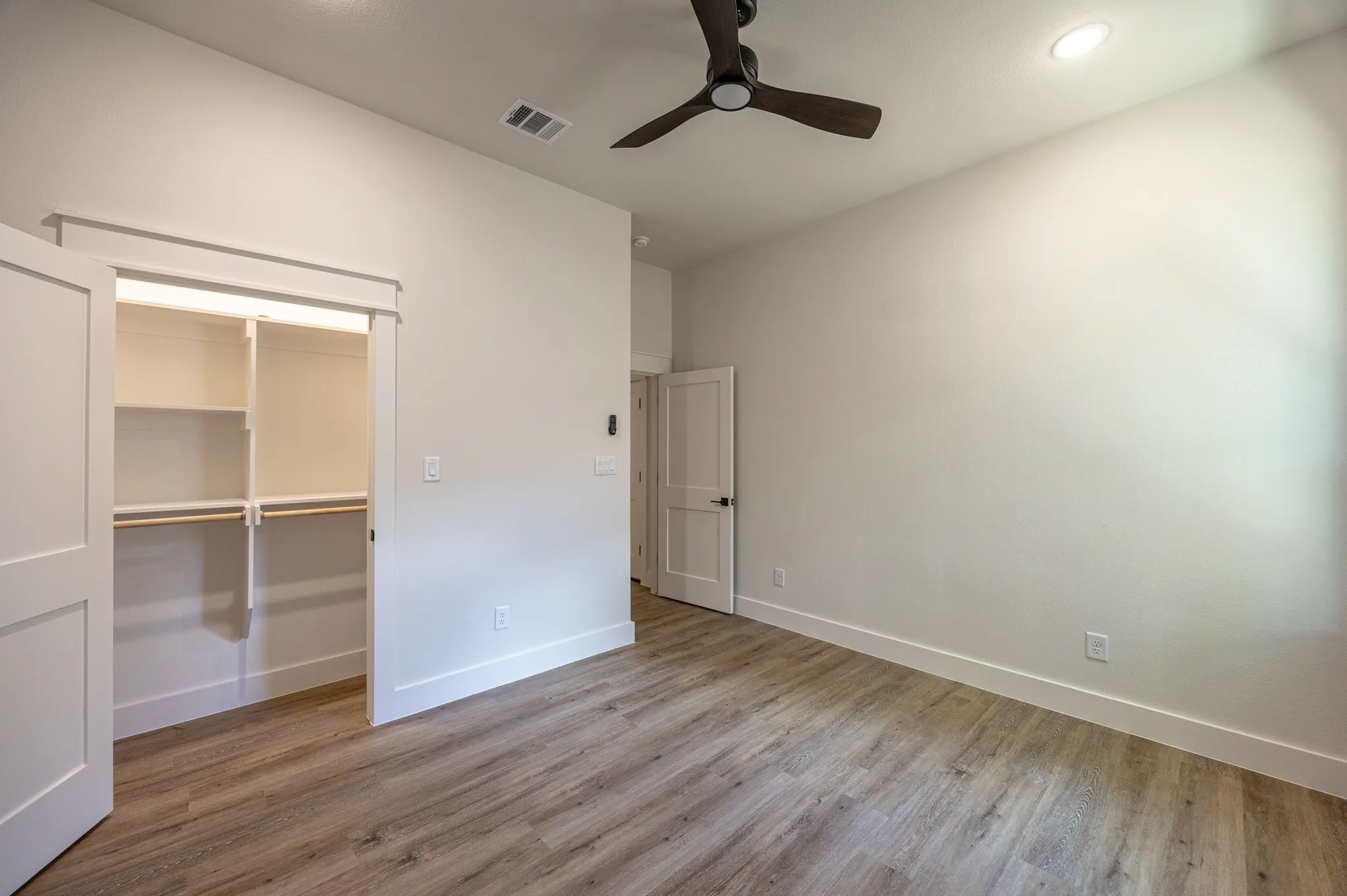 Single Family Residence For Sale in Tarrant County , 2904 Hiawatha Trail, Lake Worth, Texas 76135, 4 Bedroom, 3 Bathroom, 2 Garage spaces, 2,007 Sqft, built in 2026, mls#21333798, Real Estate Agent in Lake Worth, Homes For Sale in Tarrant county, Homes For Sale in Lake Worth, Realtor in Lake Worth Texas, Real Estate Brokerage Independent Realty Texas, Luminita Cordes Realtor