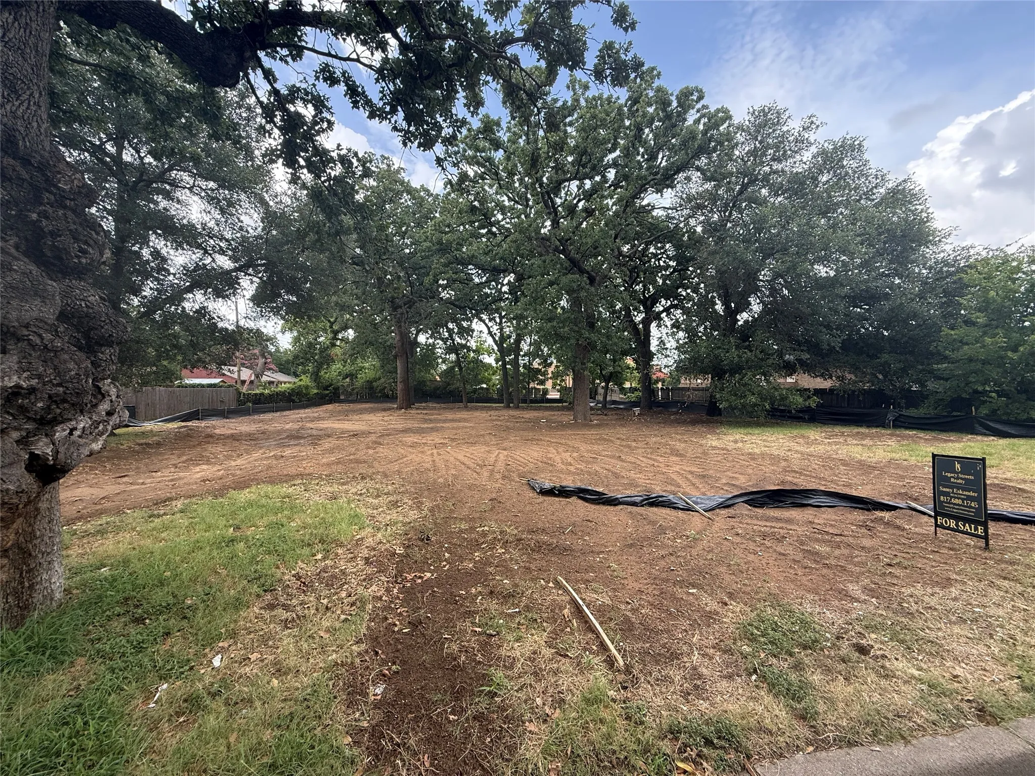 Improved Land For Sale in Tarrant County , 709 Lynda Lane, Arlington, Texas 76013, 0, 0, Garage spaces, 0 Sqft, built in 1957, mls#21334022, Real Estate Agent in Arlington, Homes For Sale in Tarrant county, Homes For Sale in Arlington, Realtor in Arlington Texas, Real Estate Brokerage Independent Realty Texas, Luminita Cordes Realtor