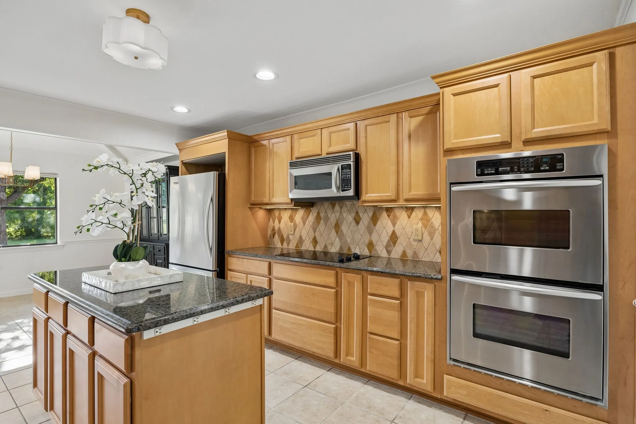 Large kitchen with island