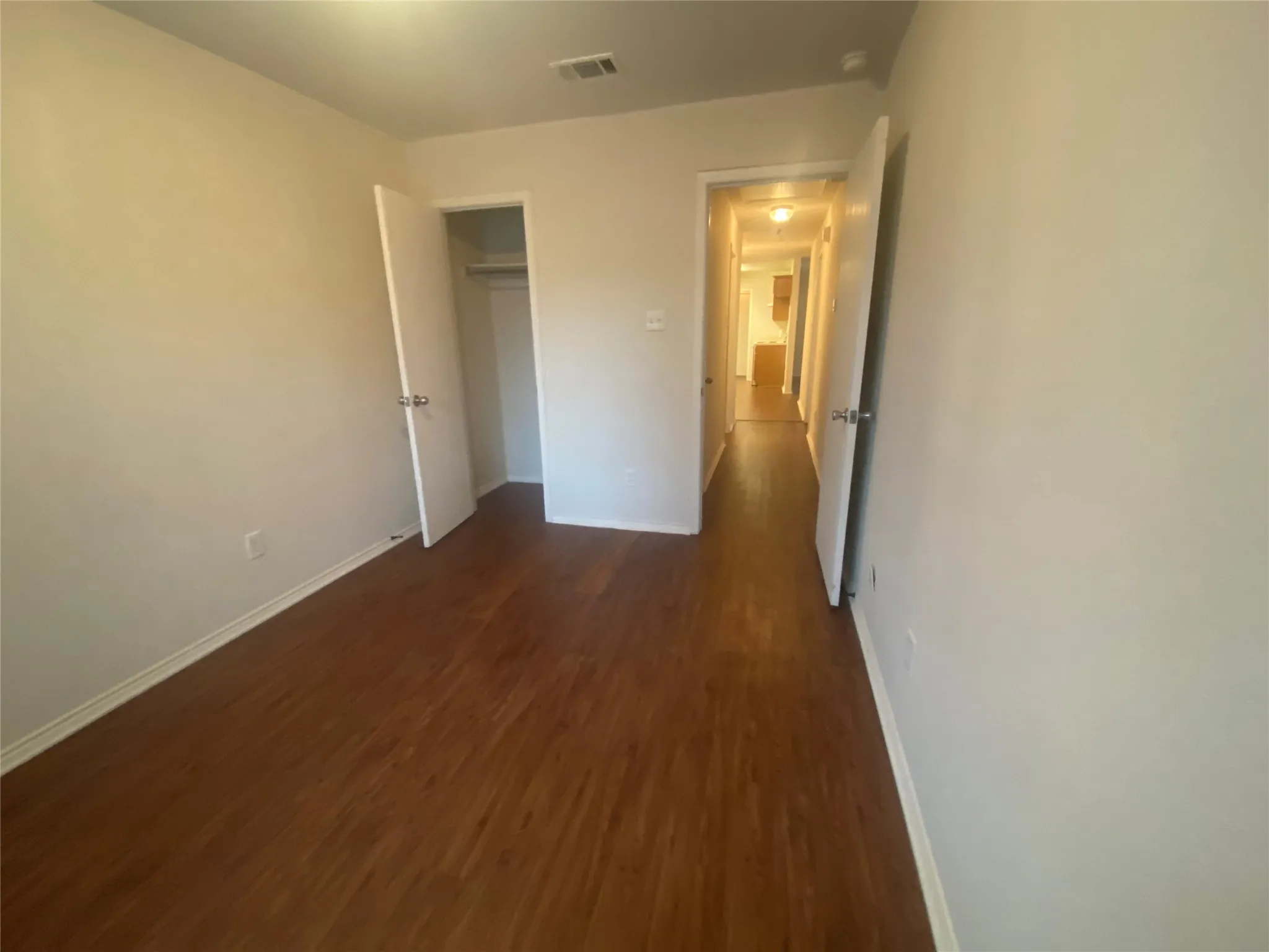 Duplex For Rent in Tarrant County , 2302 Coleman Avenue, Fort Worth, Texas 76105, 3 Bedroom, 2 Bathroom, 1 Garage spaces, 1,960 Sqft, built in 2007, mls#21334026, Real Estate Agent in Fort Worth, Homes For Rent in Tarrant county, Homes For Rent in Fort Worth, Realtor in Fort Worth Texas, Real Estate Brokerage Independent Realty Texas, Luminita Cordes Realtor