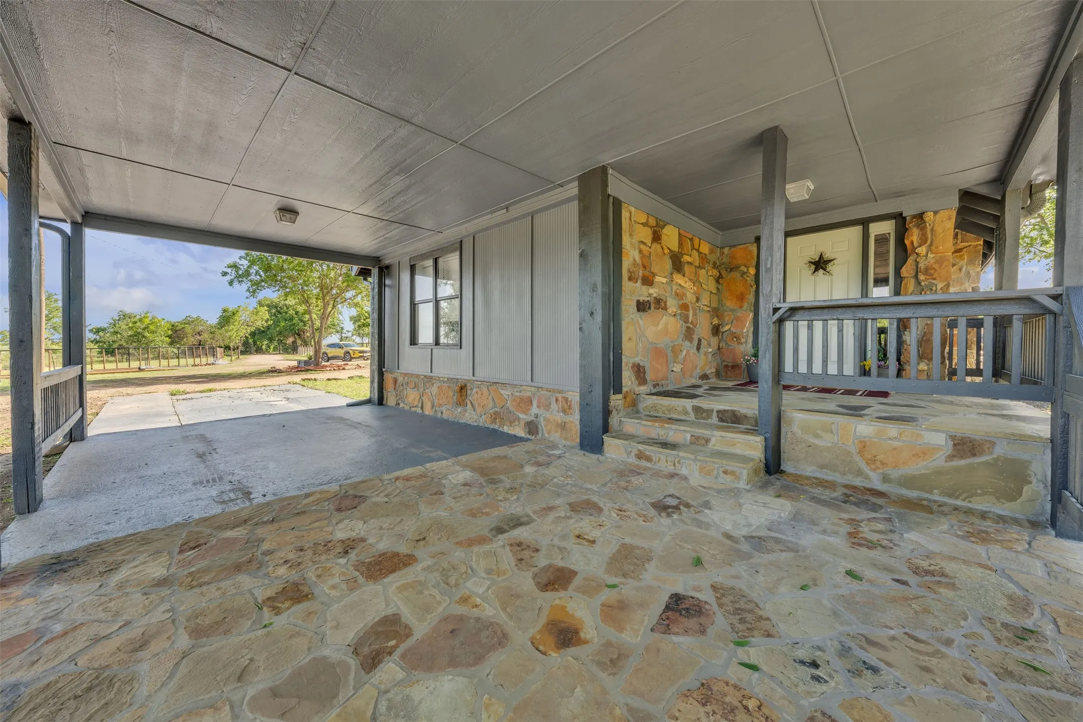 Single Family Residence For Sale in Parker County , TBD2-202 Powell, Weatherford, Texas 76088, 3 Bedroom, 2 Bathroom, 2 Garage spaces, 2,246 Sqft, built in 1930, mls#21334027, Real Estate Agent in Weatherford, Homes For Sale in Parker county, Homes For Sale in Weatherford, Realtor in Weatherford Texas, Real Estate Brokerage Independent Realty Texas, Luminita Cordes Realtor