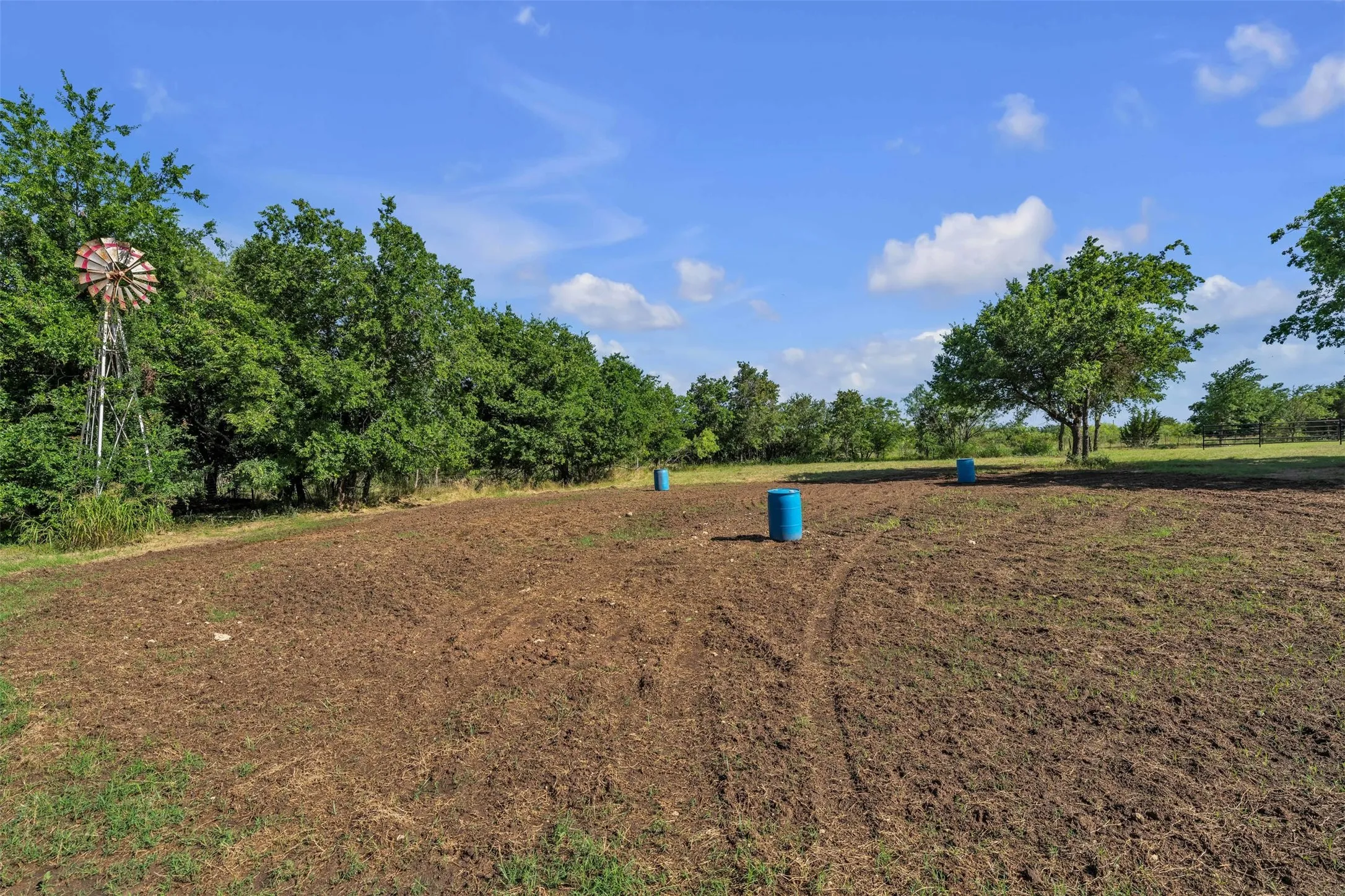 Single Family Residence For Sale in Parker County , TBD2-202 Powell, Weatherford, Texas 76088, 3 Bedroom, 2 Bathroom, 2 Garage spaces, 2,246 Sqft, built in 1930, mls#21334027, Real Estate Agent in Weatherford, Homes For Sale in Parker county, Homes For Sale in Weatherford, Realtor in Weatherford Texas, Real Estate Brokerage Independent Realty Texas, Luminita Cordes Realtor