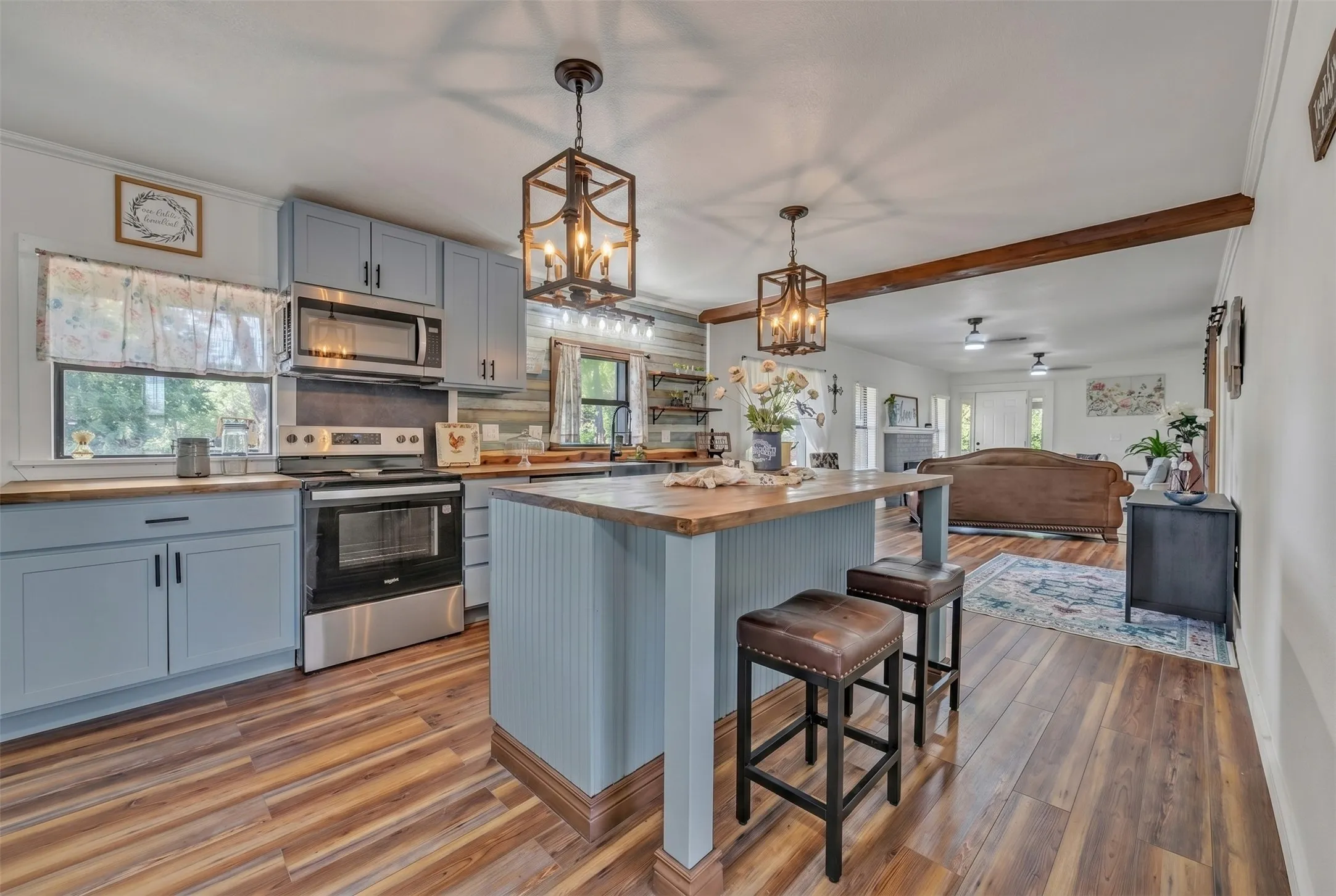 Single Family Residence For Sale in Parker County , TBD2-202 Powell, Weatherford, Texas 76088, 3 Bedroom, 2 Bathroom, 2 Garage spaces, 2,246 Sqft, built in 1930, mls#21334027, Real Estate Agent in Weatherford, Homes For Sale in Parker county, Homes For Sale in Weatherford, Realtor in Weatherford Texas, Real Estate Brokerage Independent Realty Texas, Luminita Cordes Realtor