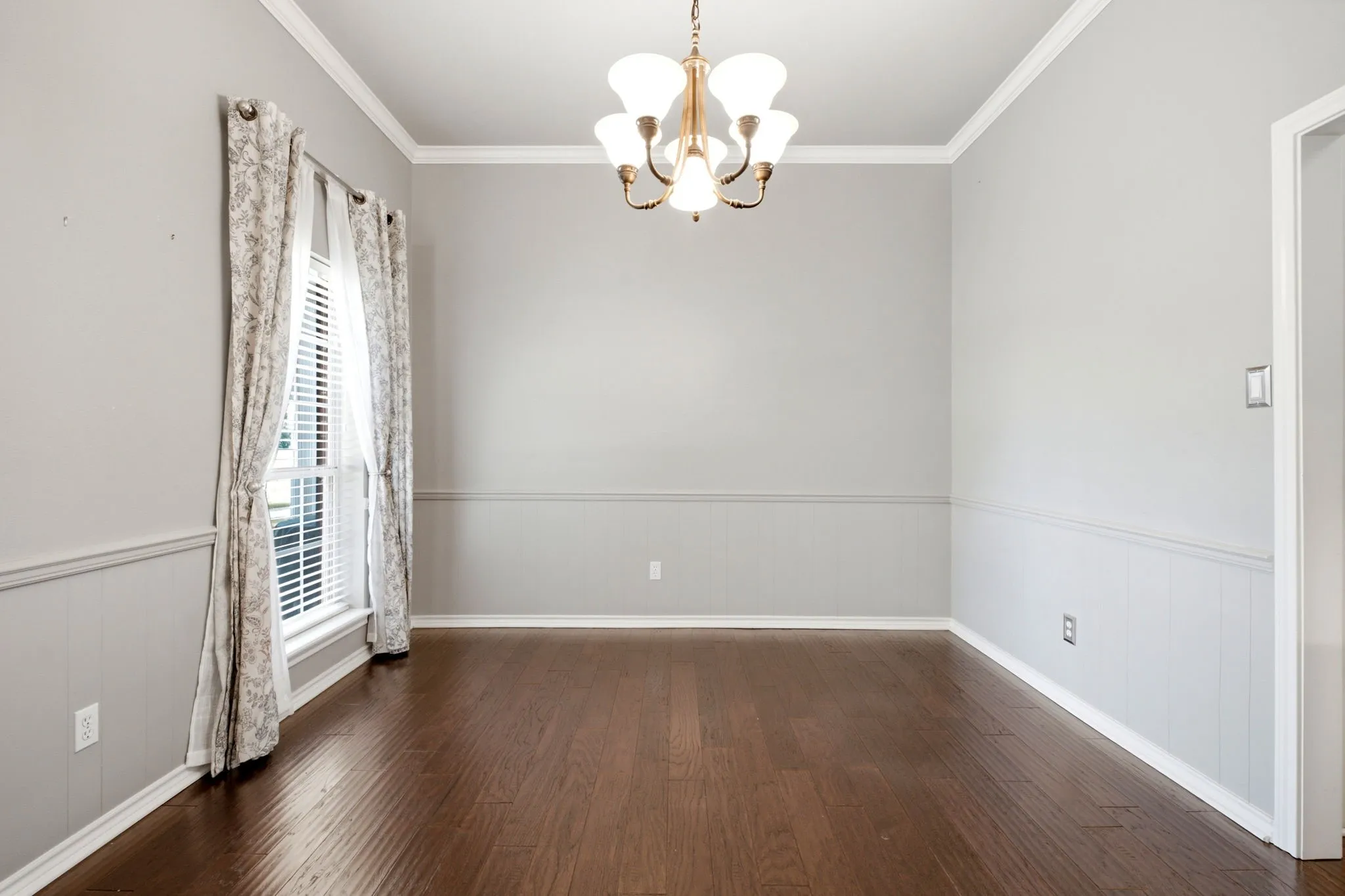 Single Family Residence For Sale in Upshur County , 1708 Fm 1002 S, Big Sandy, Texas 75755, 4 Bedroom, 3 Bathroom, 2 Garage spaces, 3,129 Sqft, built in 1994, Price $735,000, mls#21331693, Real Estate Agent in Big Sandy, Homes For Sale in Upshur county, Homes For Sale in Big Sandy, Realtor in Big Sandy Texas, Real Estate Brokerage Independent Realty Texas, Luminita Cordes Realtor