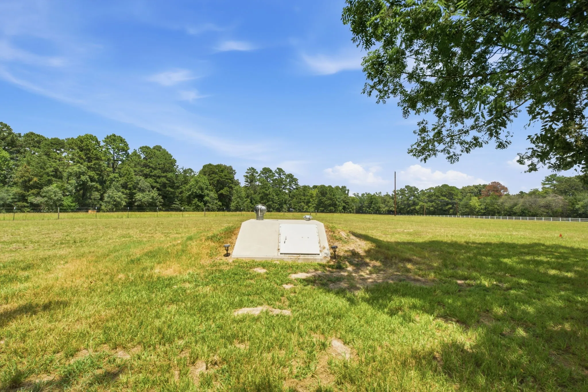 Storm shelter