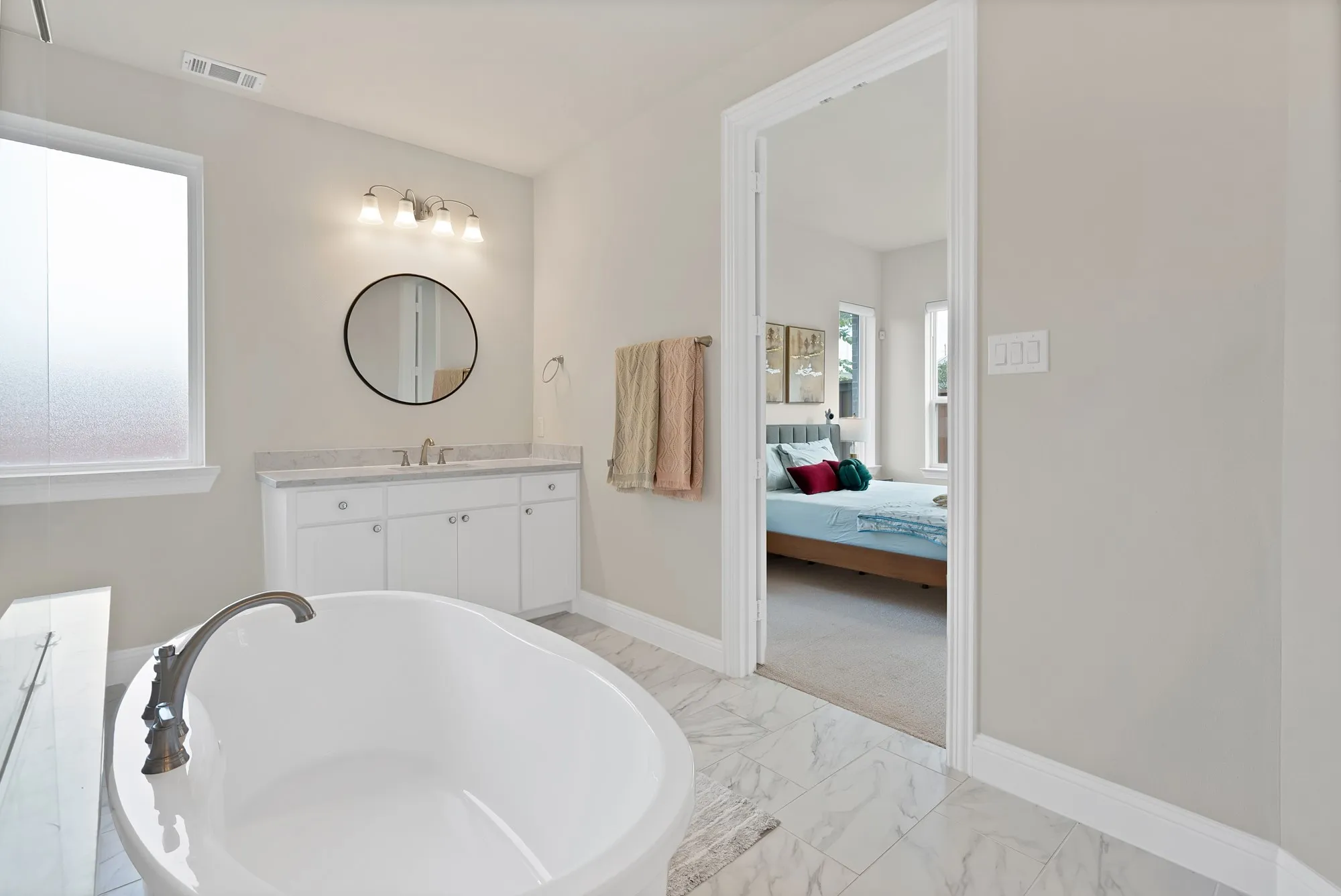 Single Family Residence For Rent in Collin County , 1616 Colonnade Court, Mc Kinney, Texas 75069, 5 Bedrooms, 4 Bathrooms, 2 Garage spaces, 4,279 Sqft, built in 2022, Price $4,500, mls#21333271, Real Estate Agent in Mc Kinney, Homes For Rent in Collin county, Homes For Rent in Mc Kinney, Realtor in Mc Kinney Texas, Real Estate Brokerage Independent Realty Texas, Luminita Cordes Realtor