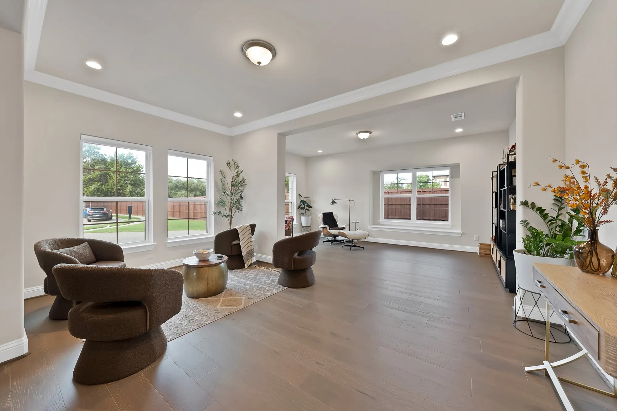 Single Family Residence For Rent in Collin County , 1616 Colonnade Court, Mc Kinney, Texas 75069, 5 Bedrooms, 4 Bathrooms, 2 Garage spaces, 4,279 Sqft, built in 2022, Price $4,500, mls#21333271, Real Estate Agent in Mc Kinney, Homes For Rent in Collin county, Homes For Rent in Mc Kinney, Realtor in Mc Kinney Texas, Real Estate Brokerage Independent Realty Texas, Luminita Cordes Realtor