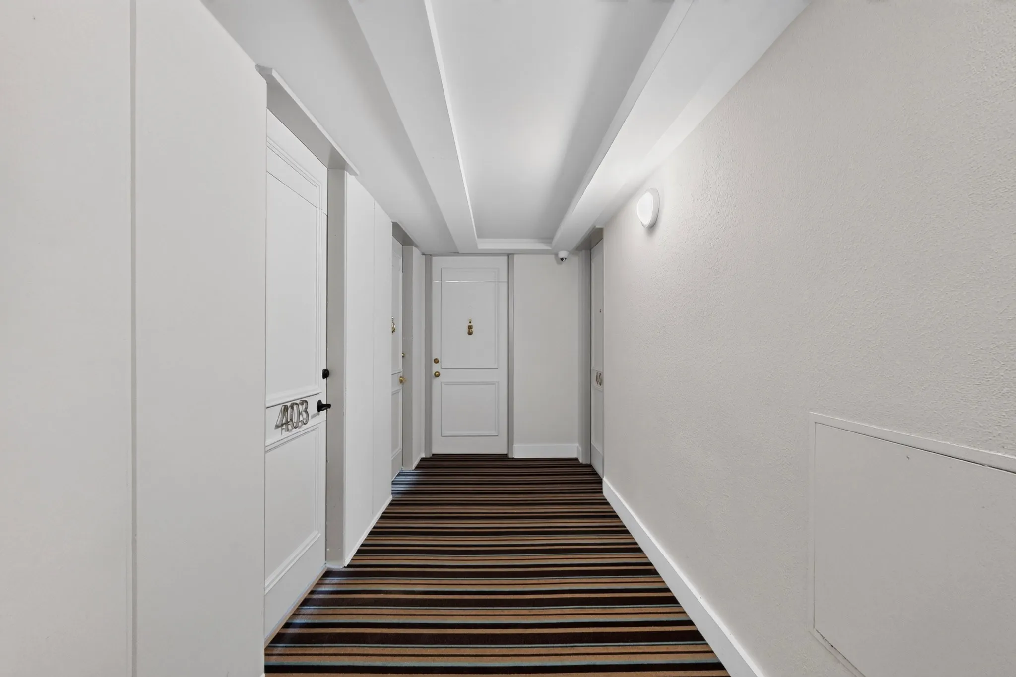 Condominium For Sale in Dallas County , 3883 Turtle Creek Boulevard 404, Dallas, Texas 75219, 2 Bedroom, 2 Bathroom, 2 Garage spaces, 1,023 Sqft, built in 1963, mls#21333599, Real Estate Agent in Dallas, Homes For Sale in Dallas county, Homes For Sale in Dallas, Realtor in Dallas Texas, Real Estate Brokerage Independent Realty Texas, Luminita Cordes Realtor