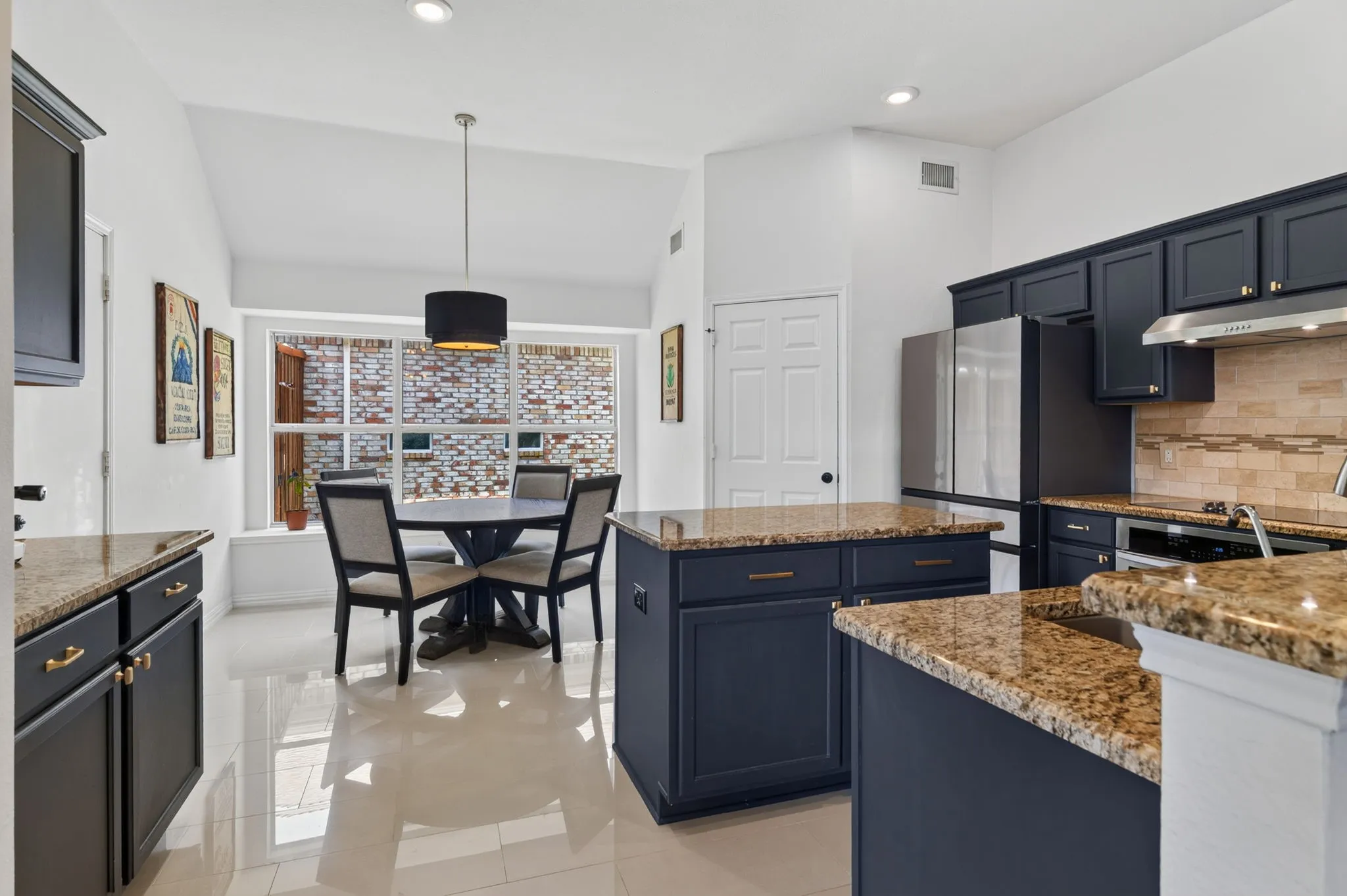 Bay window in dining area