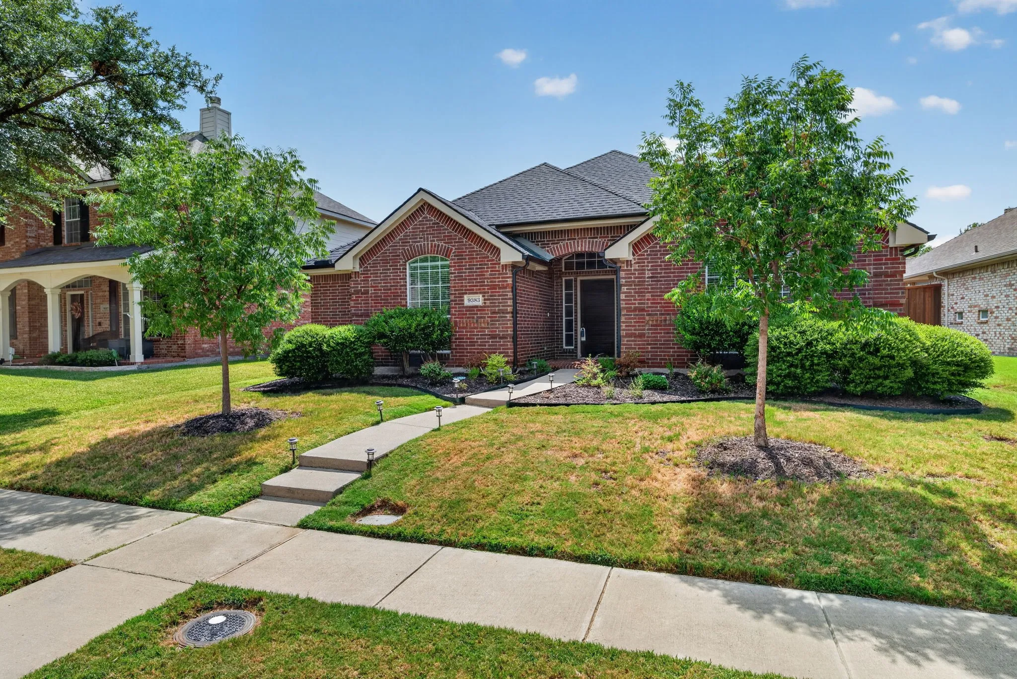 Single Family Residence For Sale in Collin County , 9383 Homestead Lane, Frisco, Texas 75033, 4 Bedroom, 2 Bathroom, 2 Garage spaces, 1,753 Sqft, built in 1999, mls#21316590, Real Estate Agent in Frisco, Homes For Sale in Collin county, Homes For Sale in Frisco, Realtor in Frisco Texas, Real Estate Brokerage Independent Realty Texas, Luminita Cordes Realtor