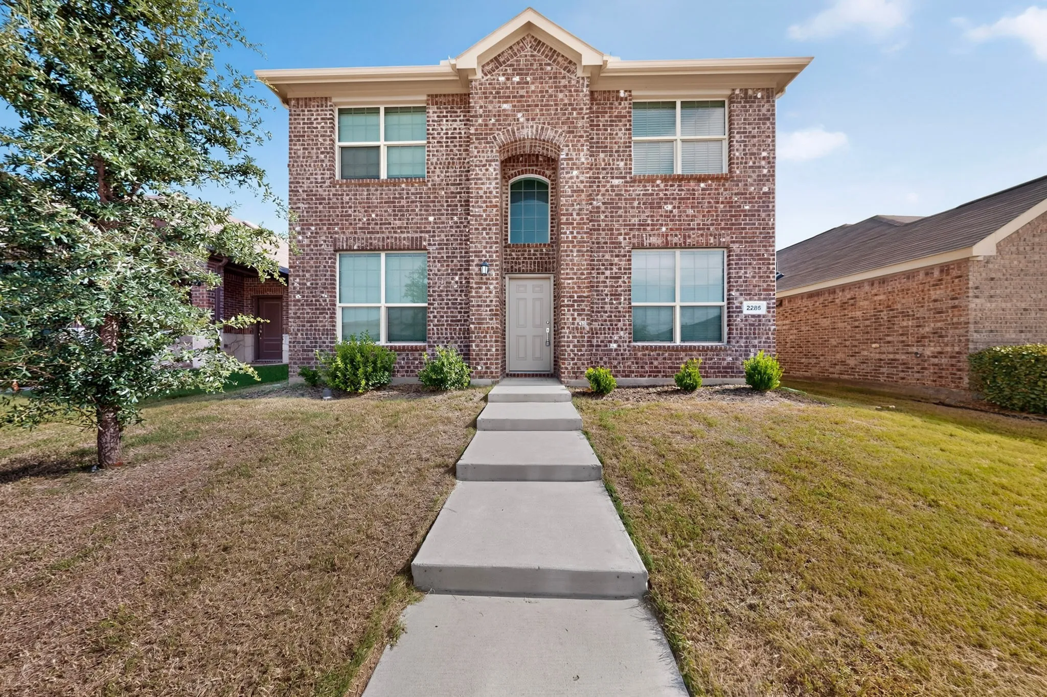 Single Family Residence For Rent in Denton County , 2285 Obsidian Drive, Little Elm, Texas 76227, 4 Bedroom, 3 Bathroom, 2 Garage spaces, 2,184 Sqft, built in 2021, Price $2,350, mls#21332751, Real Estate Agent in Little Elm, Homes For Rent in Denton county, Homes For Rent in Little Elm, Realtor in Little Elm Texas, Real Estate Brokerage Independent Realty Texas, Luminita Cordes Realtor