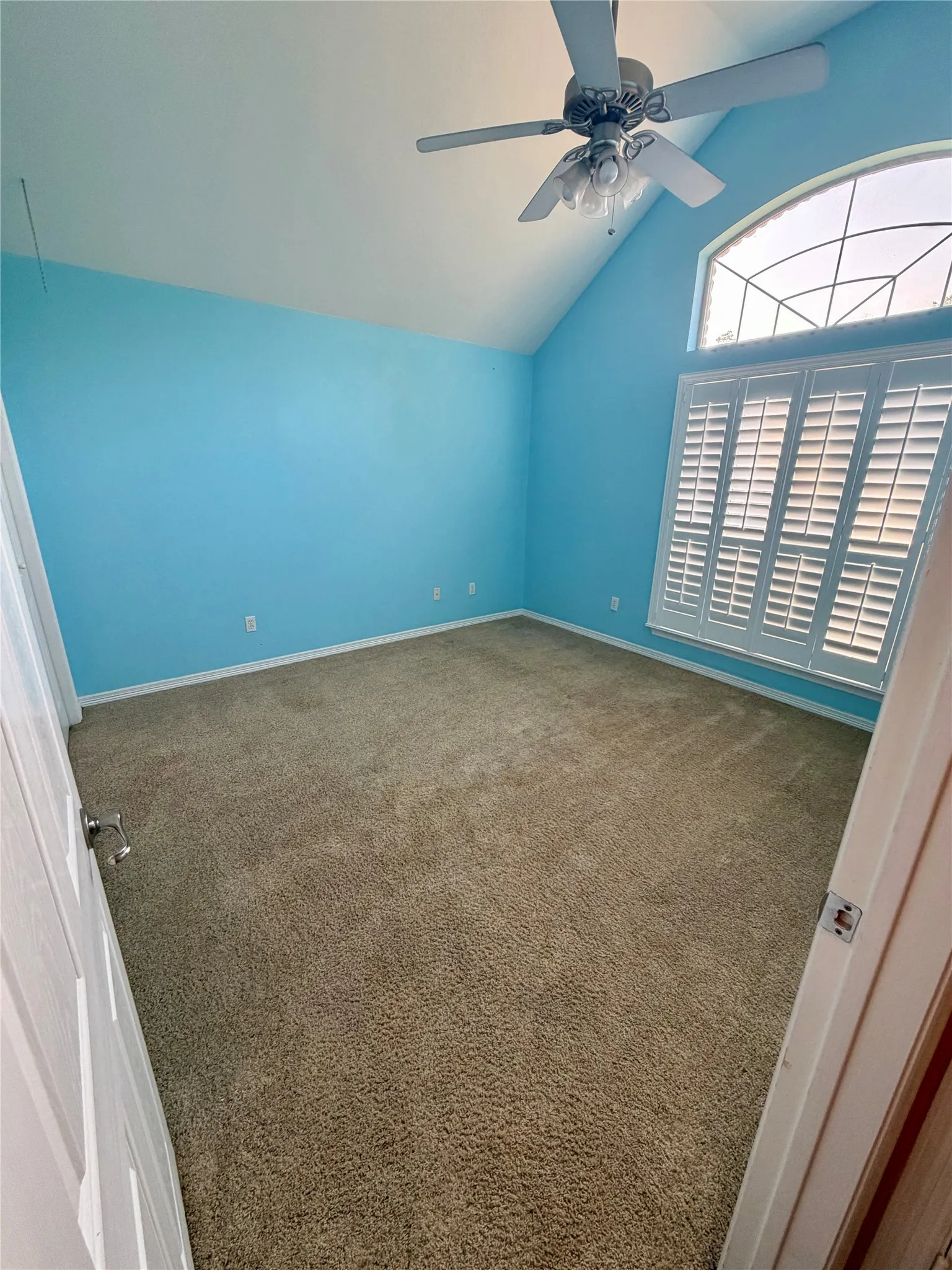 Single Family Residence For Sale in Ellis County , 110 Pecan Valley Lane, Waxahachie, Texas 75165, 4 Bedroom, 3 Bathroom, 2 Garage spaces, 2,548 Sqft, built in 1999, mls#21332646, Real Estate Agent in Waxahachie, Homes For Sale in Ellis county, Homes For Sale in Waxahachie, Realtor in Waxahachie Texas, Real Estate Brokerage Independent Realty Texas, Luminita Cordes Realtor