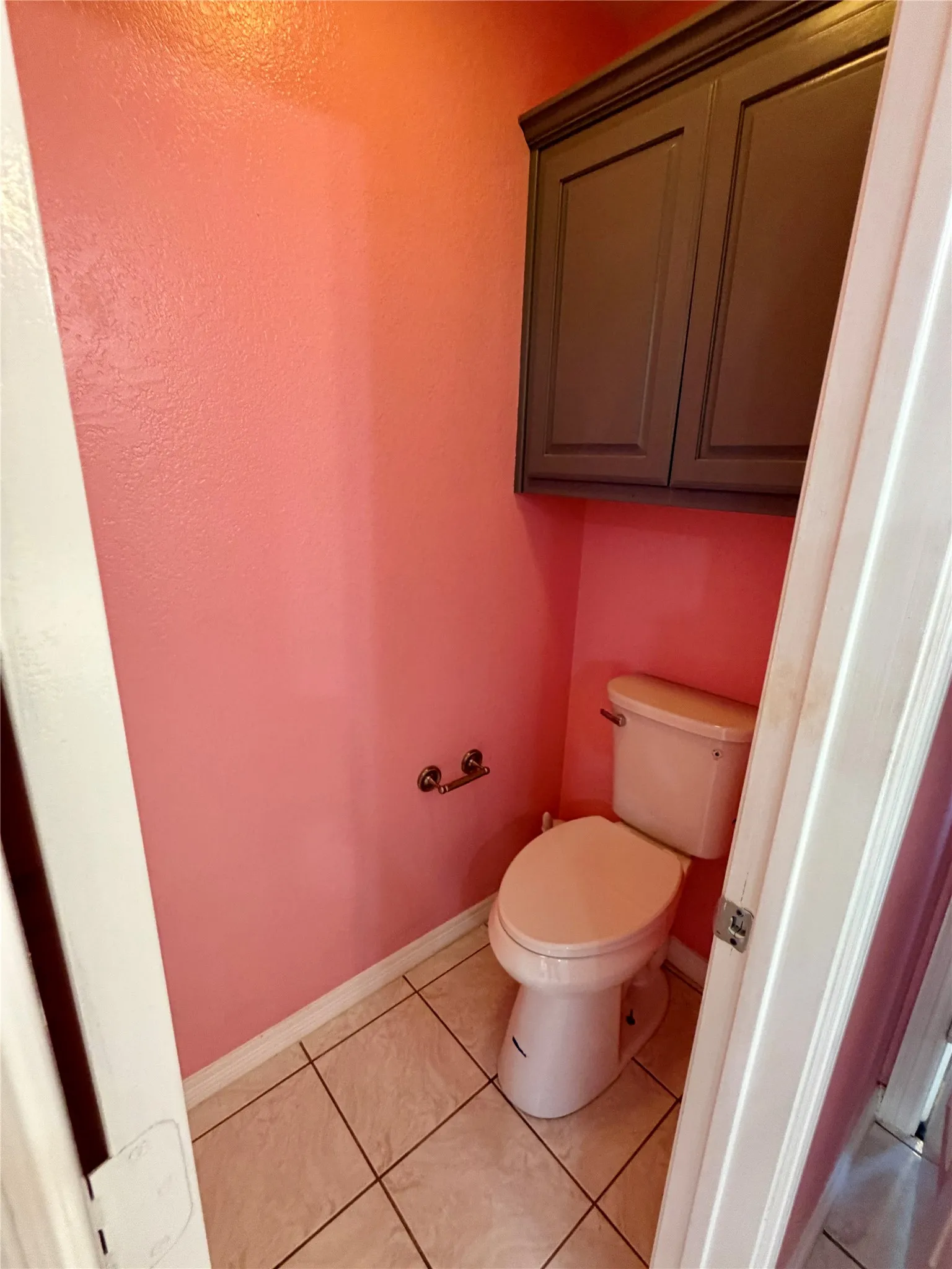 Single Family Residence For Sale in Ellis County , 110 Pecan Valley Lane, Waxahachie, Texas 75165, 4 Bedroom, 3 Bathroom, 2 Garage spaces, 2,548 Sqft, built in 1999, mls#21332646, Real Estate Agent in Waxahachie, Homes For Sale in Ellis county, Homes For Sale in Waxahachie, Realtor in Waxahachie Texas, Real Estate Brokerage Independent Realty Texas, Luminita Cordes Realtor