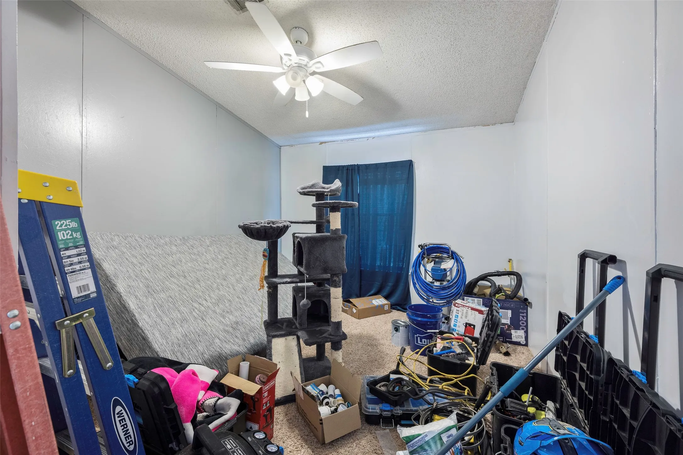 Manufactured Home For Sale in Henderson County , 118 Winter Lane, Mabank, Texas 75156, 4 Bedroom, 2 Bathroom, Garage spaces, 2,128 Sqft, built in 1999, mls#21331131, Real Estate Agent in Mabank, Homes For Sale in Henderson county, Homes For Sale in Mabank, Realtor in Mabank Texas, Real Estate Brokerage Independent Realty Texas, Luminita Cordes Realtor