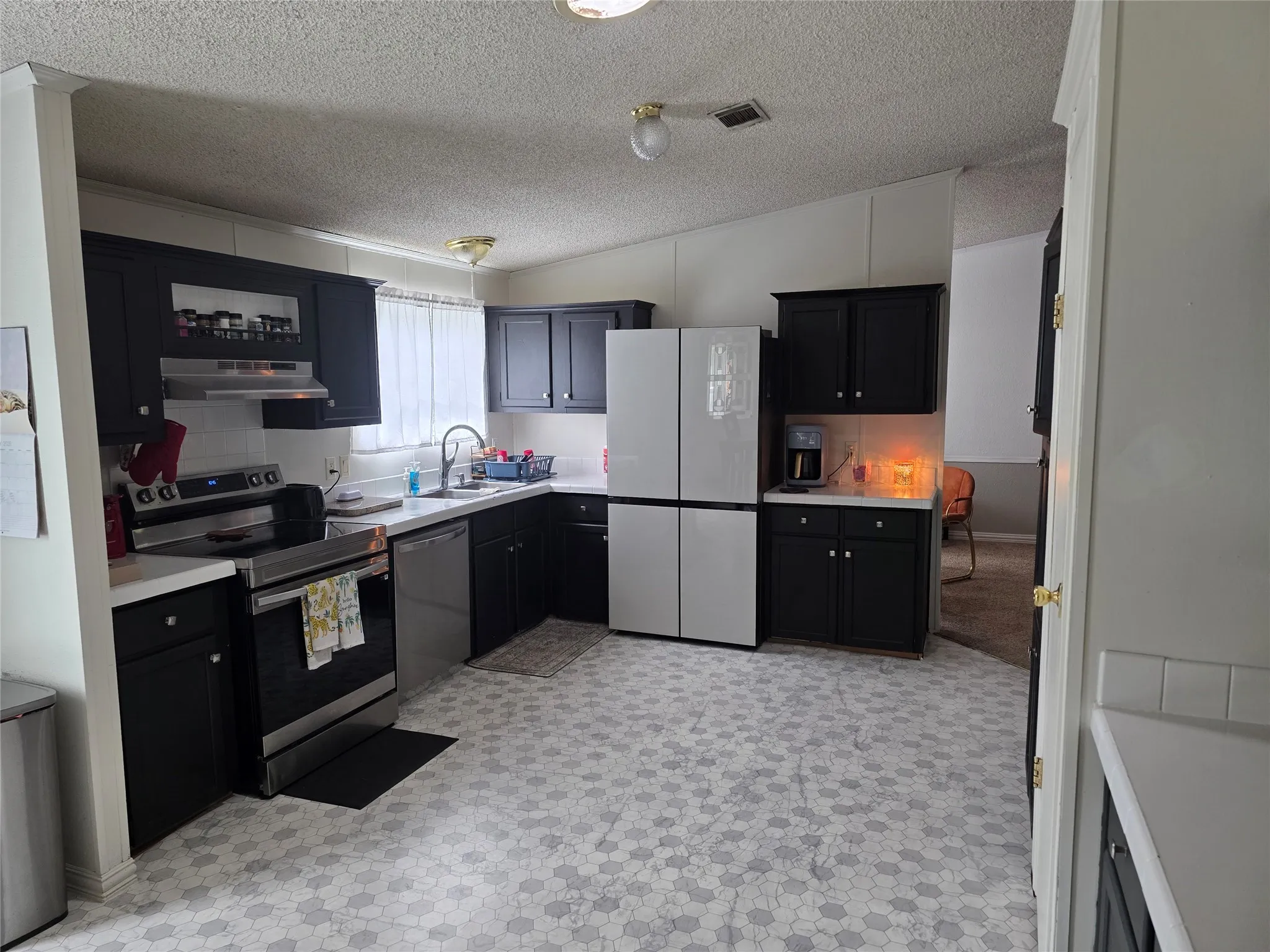 Manufactured Home For Sale in Henderson County , 118 Winter Lane, Mabank, Texas 75156, 4 Bedroom, 2 Bathroom, Garage spaces, 2,128 Sqft, built in 1999, mls#21331131, Real Estate Agent in Mabank, Homes For Sale in Henderson county, Homes For Sale in Mabank, Realtor in Mabank Texas, Real Estate Brokerage Independent Realty Texas, Luminita Cordes Realtor