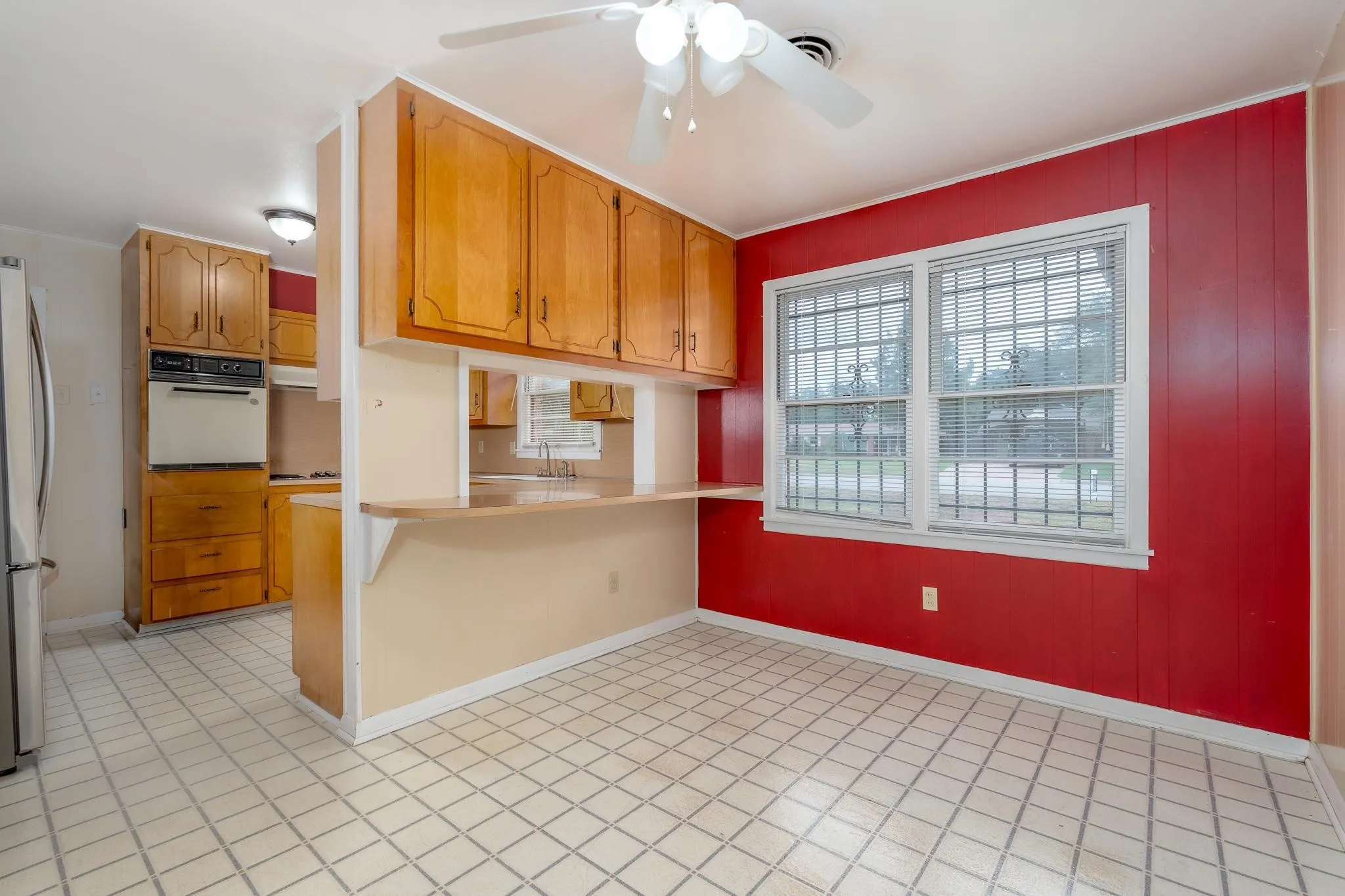 Single Family Residence For Sale in Taylor County , 780 Rosewood Drive, Abilene, Texas 79603, 3 Bedroom, 2 Bathroom, 2 Garage spaces, 2,025 Sqft, built in 1959, mls#21333905, Real Estate Agent in Abilene, Homes For Sale in Taylor county, Homes For Sale in Abilene, Realtor in Abilene Texas, Real Estate Brokerage Independent Realty Texas, Luminita Cordes Realtor