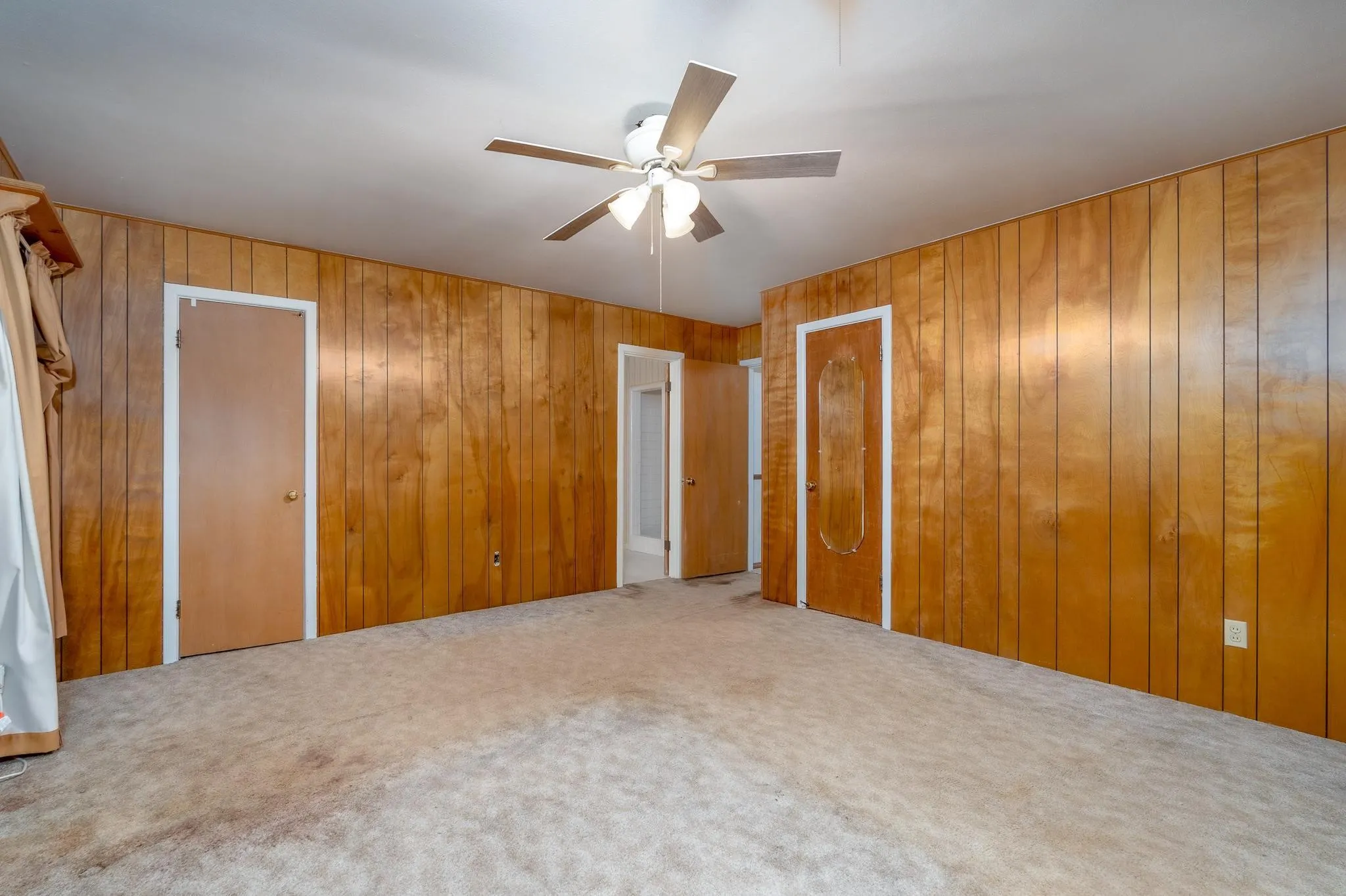 Single Family Residence For Sale in Taylor County , 780 Rosewood Drive, Abilene, Texas 79603, 3 Bedroom, 2 Bathroom, 2 Garage spaces, 2,025 Sqft, built in 1959, mls#21333905, Real Estate Agent in Abilene, Homes For Sale in Taylor county, Homes For Sale in Abilene, Realtor in Abilene Texas, Real Estate Brokerage Independent Realty Texas, Luminita Cordes Realtor