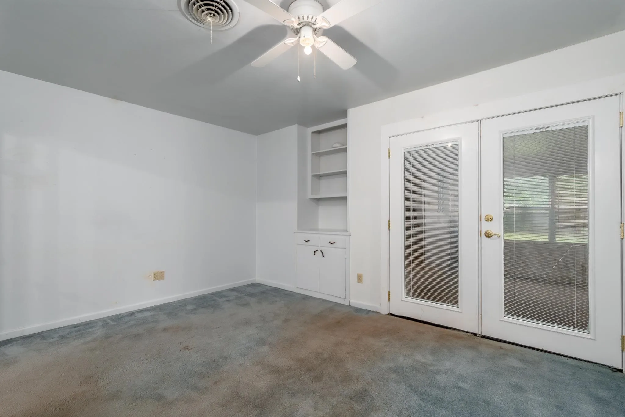 Single Family Residence For Sale in Taylor County , 780 Rosewood Drive, Abilene, Texas 79603, 3 Bedroom, 2 Bathroom, 2 Garage spaces, 2,025 Sqft, built in 1959, mls#21333905, Real Estate Agent in Abilene, Homes For Sale in Taylor county, Homes For Sale in Abilene, Realtor in Abilene Texas, Real Estate Brokerage Independent Realty Texas, Luminita Cordes Realtor