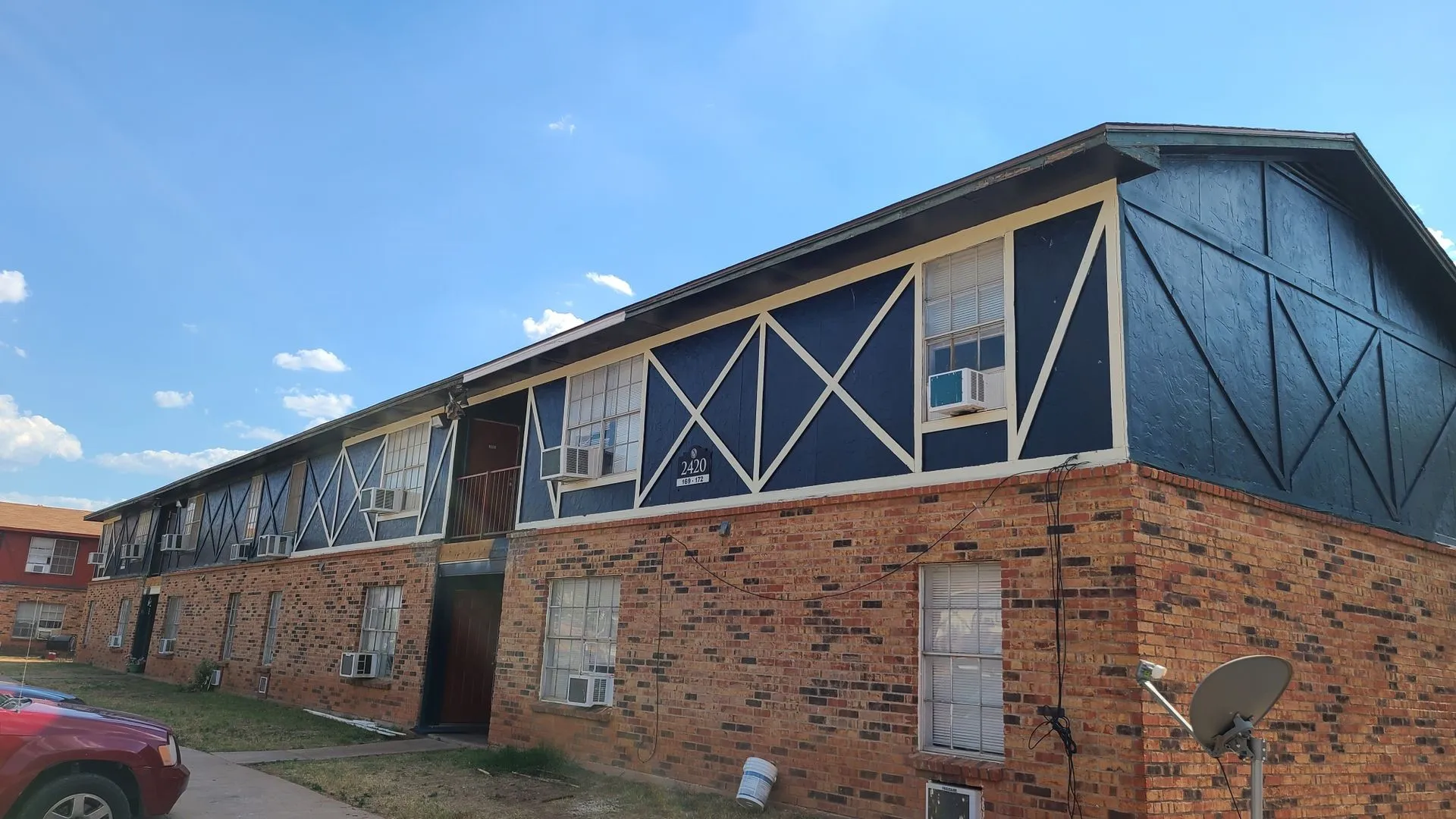 Apartment For Rent in Taylor County , 2410 N Willis Street 167, Abilene, Texas 79603, 2 Bedrooms, 1 Bathroom, Garage spaces, 864 Sqft, built in 1973, Price $1,200, mls#21334064, Real Estate Agent in Abilene, Homes For Rent in Taylor county, Homes For Rent in Abilene, Realtor in Abilene Texas, Real Estate Brokerage Independent Realty Texas, Luminita Cordes Realtor