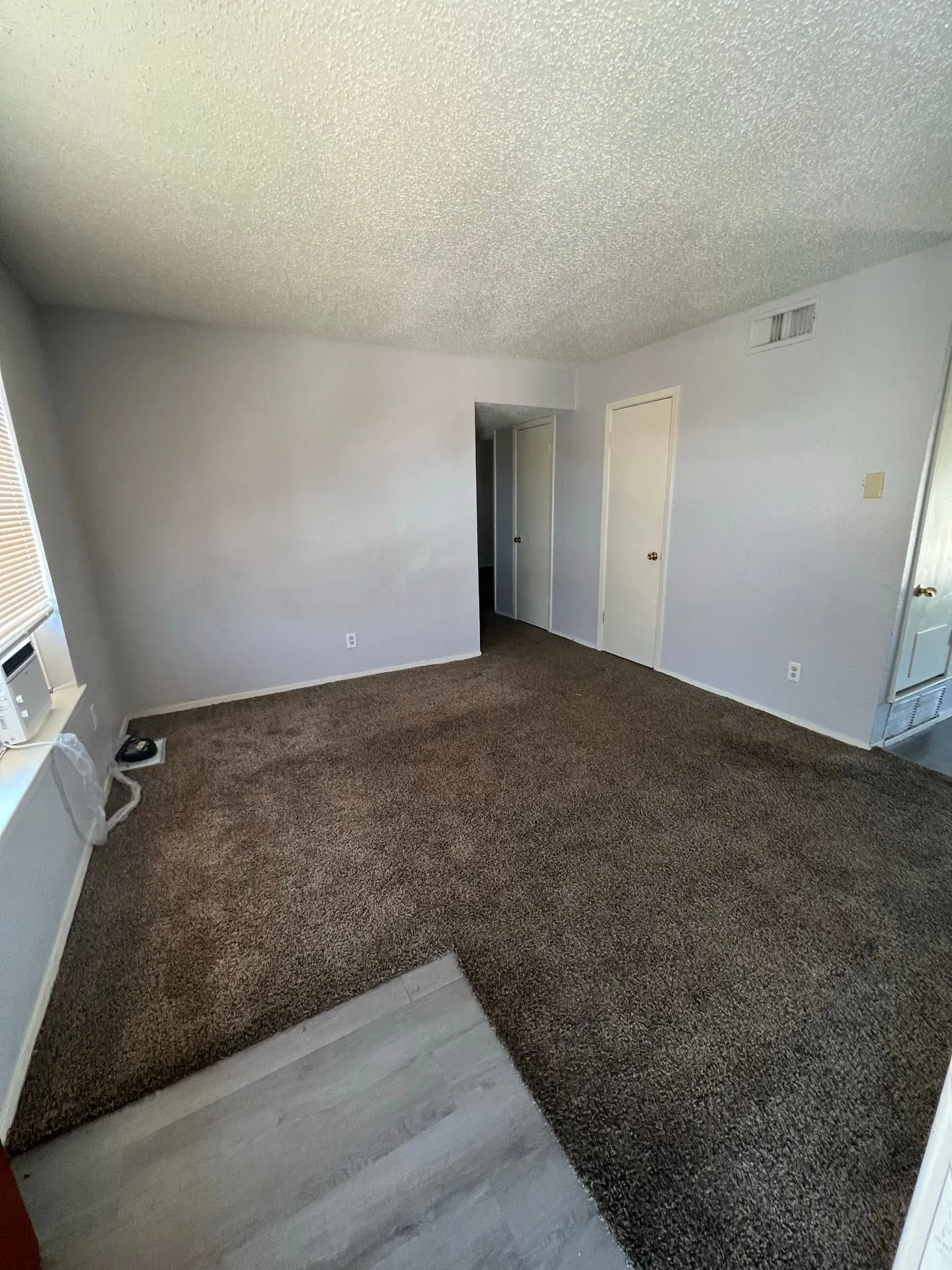 Apartment For Rent in Taylor County , 2410 N Willis Street 167, Abilene, Texas 79603, 2 Bedrooms, 1 Bathroom, Garage spaces, 864 Sqft, built in 1973, Price $1,200, mls#21334064, Real Estate Agent in Abilene, Homes For Rent in Taylor county, Homes For Rent in Abilene, Realtor in Abilene Texas, Real Estate Brokerage Independent Realty Texas, Luminita Cordes Realtor